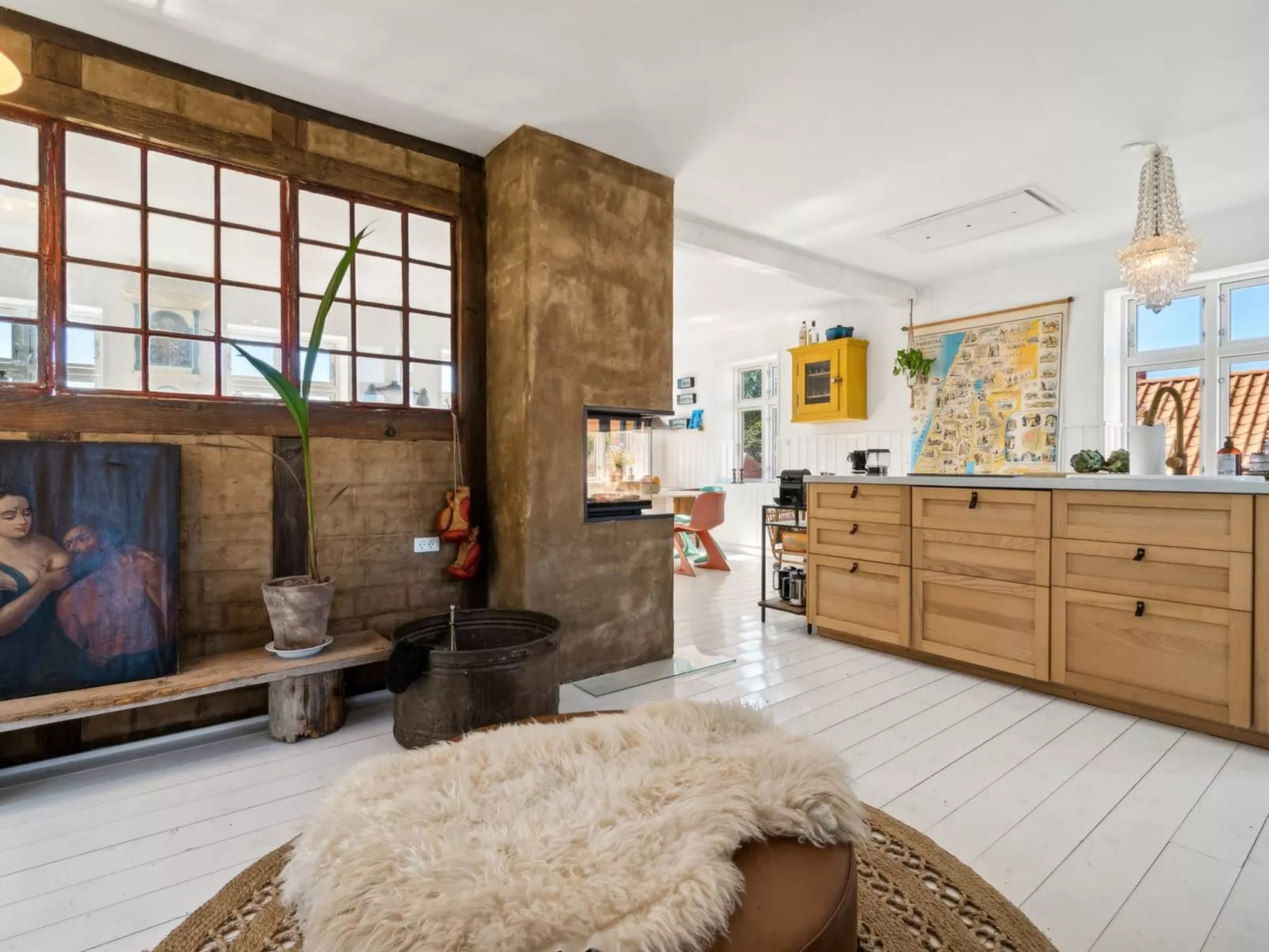 "Hebba" - 125m from the sea-Drinnen