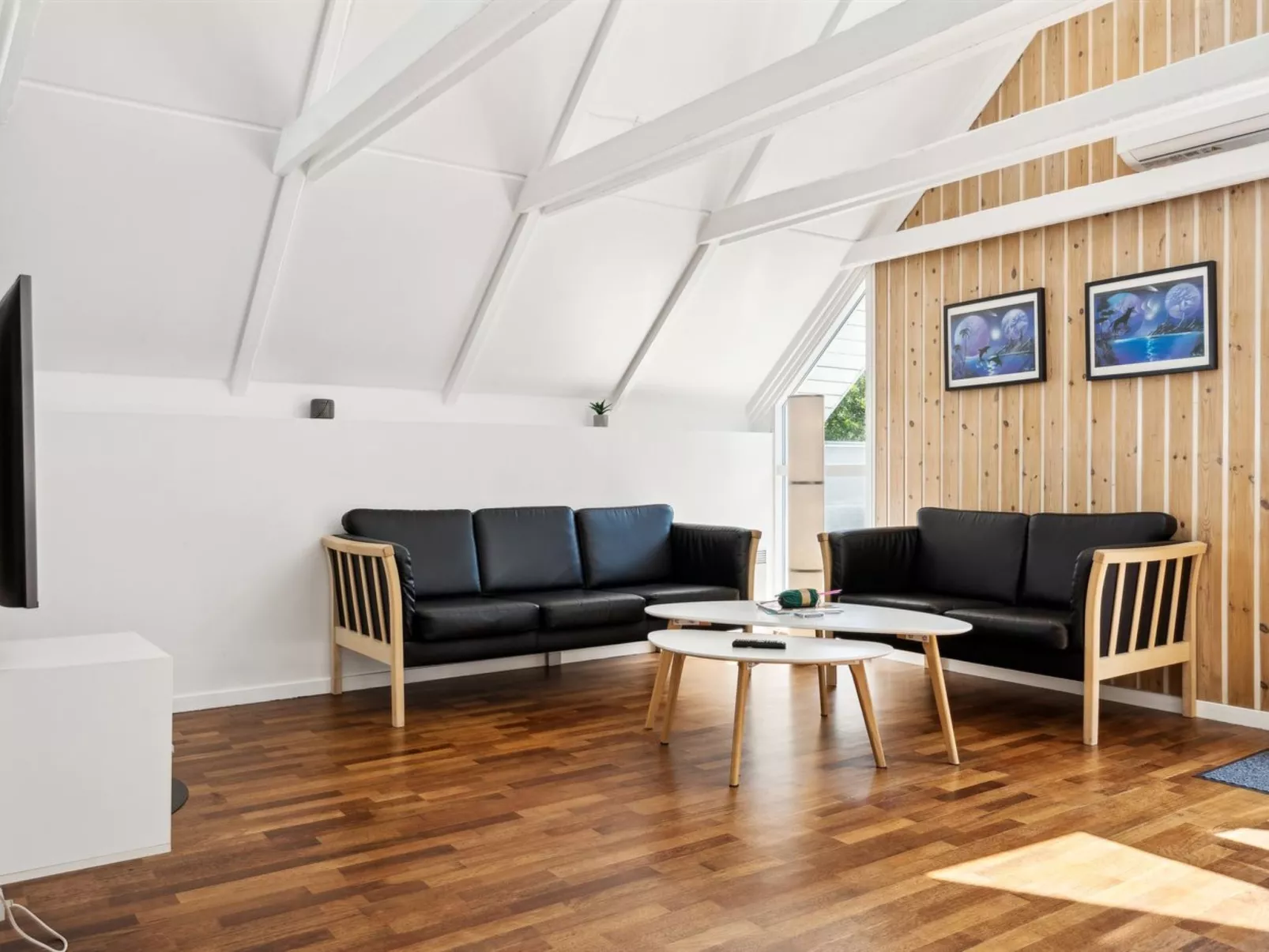 "Ardan" - 450m from the sea-Inside