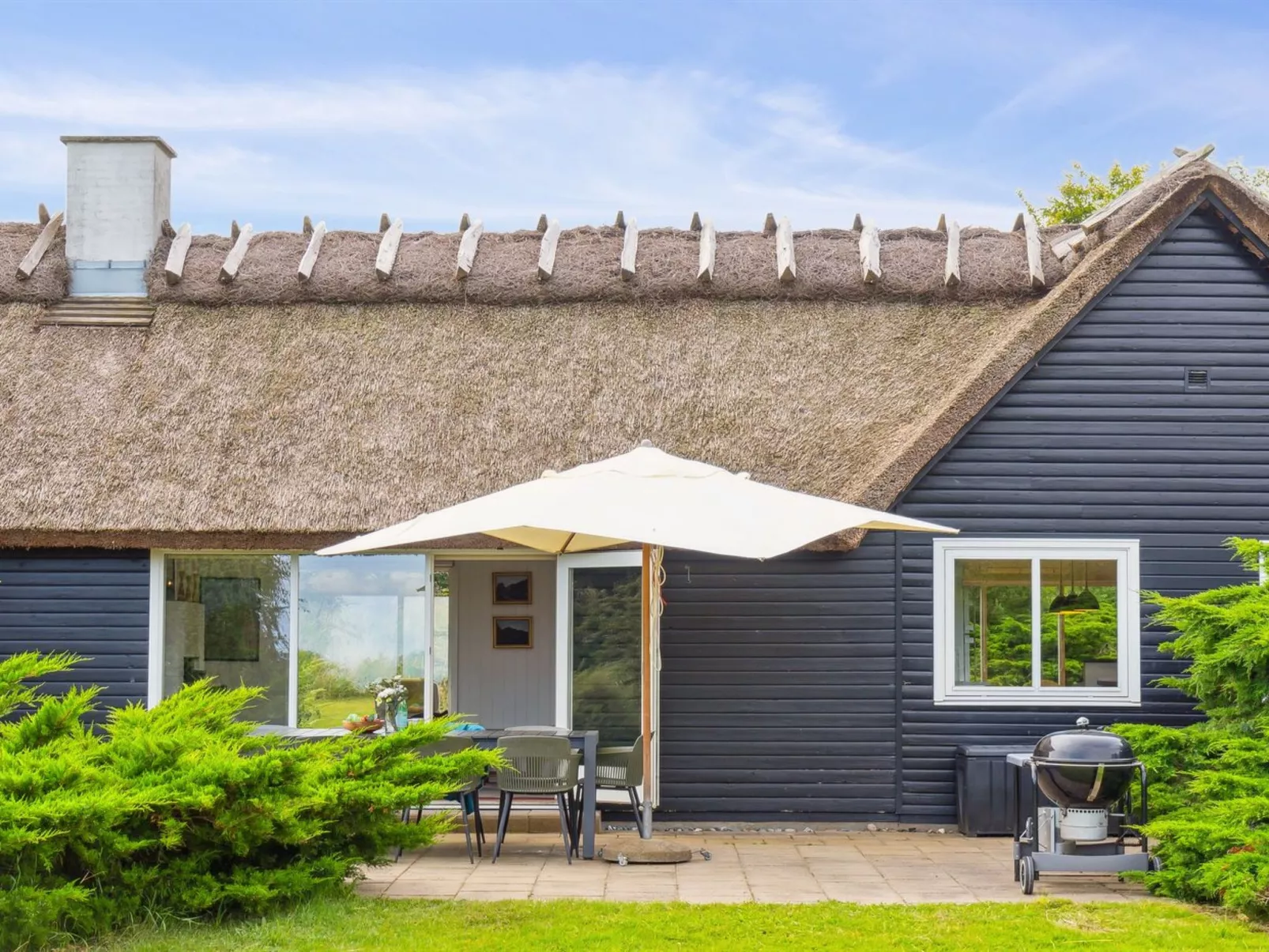 "Emeli" - 100m from the sea-Dehors