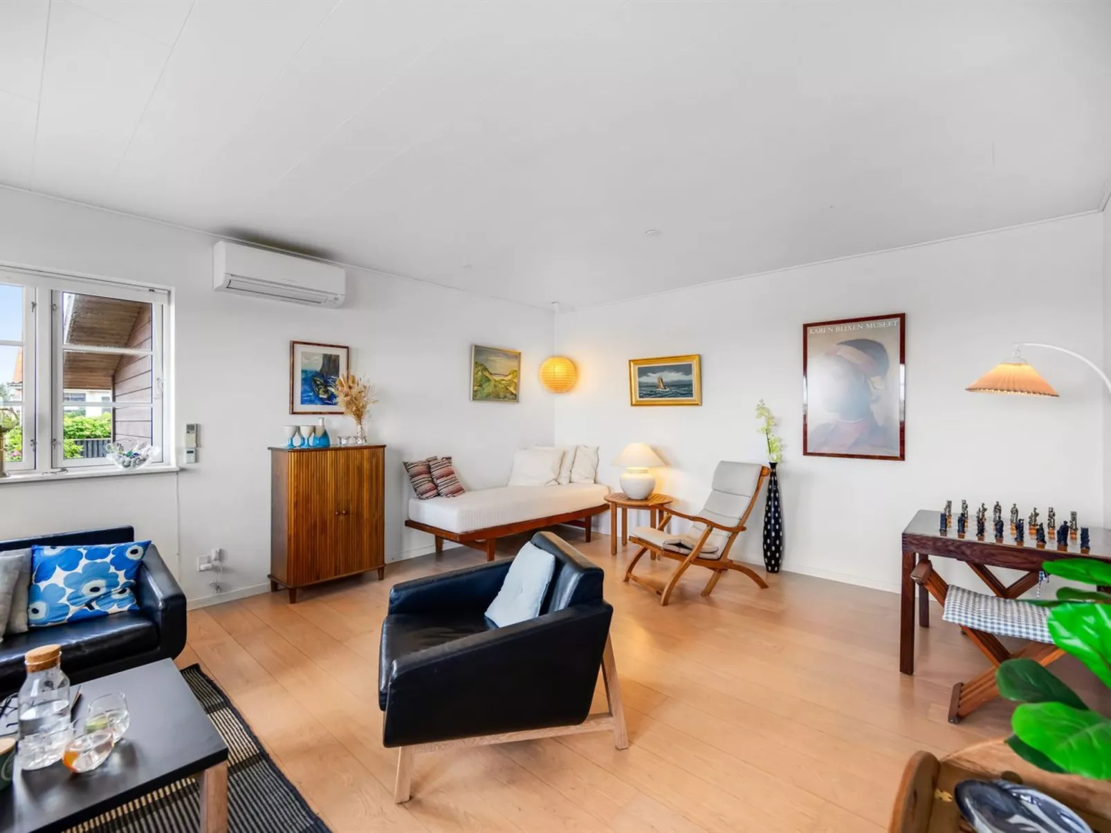 "Evamaria" - 10m from the sea-Inside