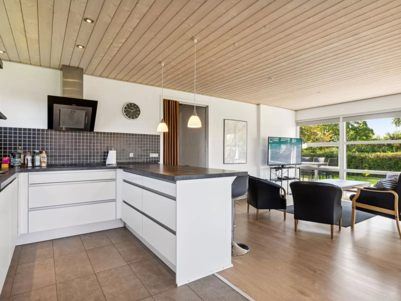 "Todor" - 150m from the sea-Drinnen