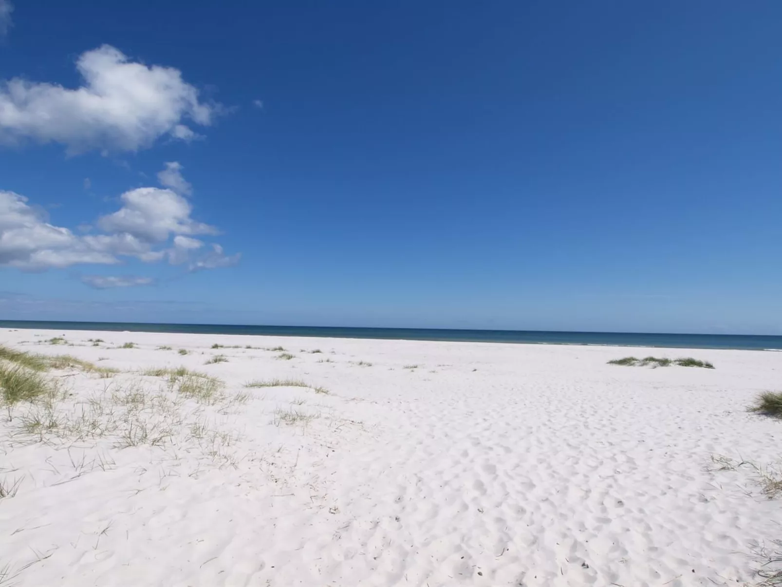 "Amaru" - 500m from the sea-Outside