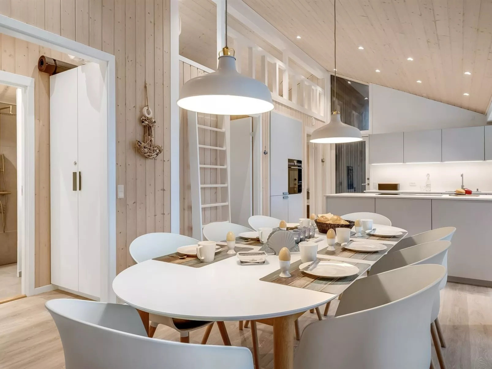 "Corina" - 850m to the fjord-Dedans