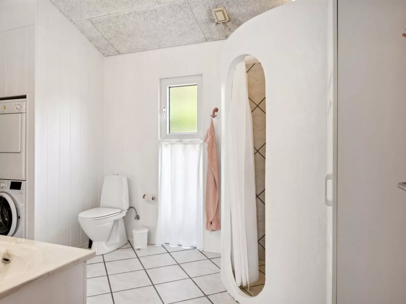 "Joella" - 75m from the sea-Dedans