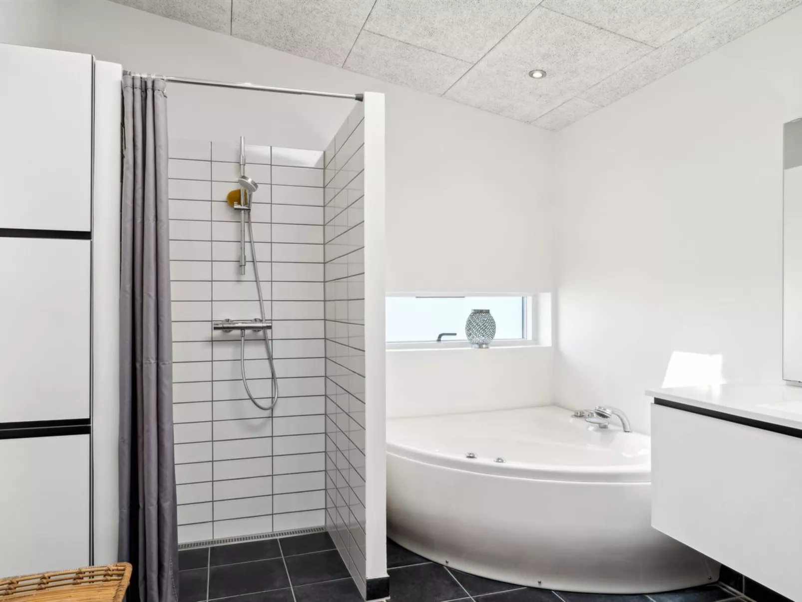 "Bæver" - 200m from the sea-Drinnen