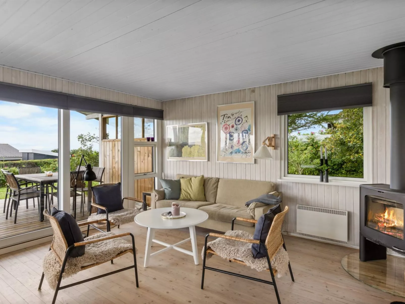 "Dorathea" - 360m from the sea-Drinnen