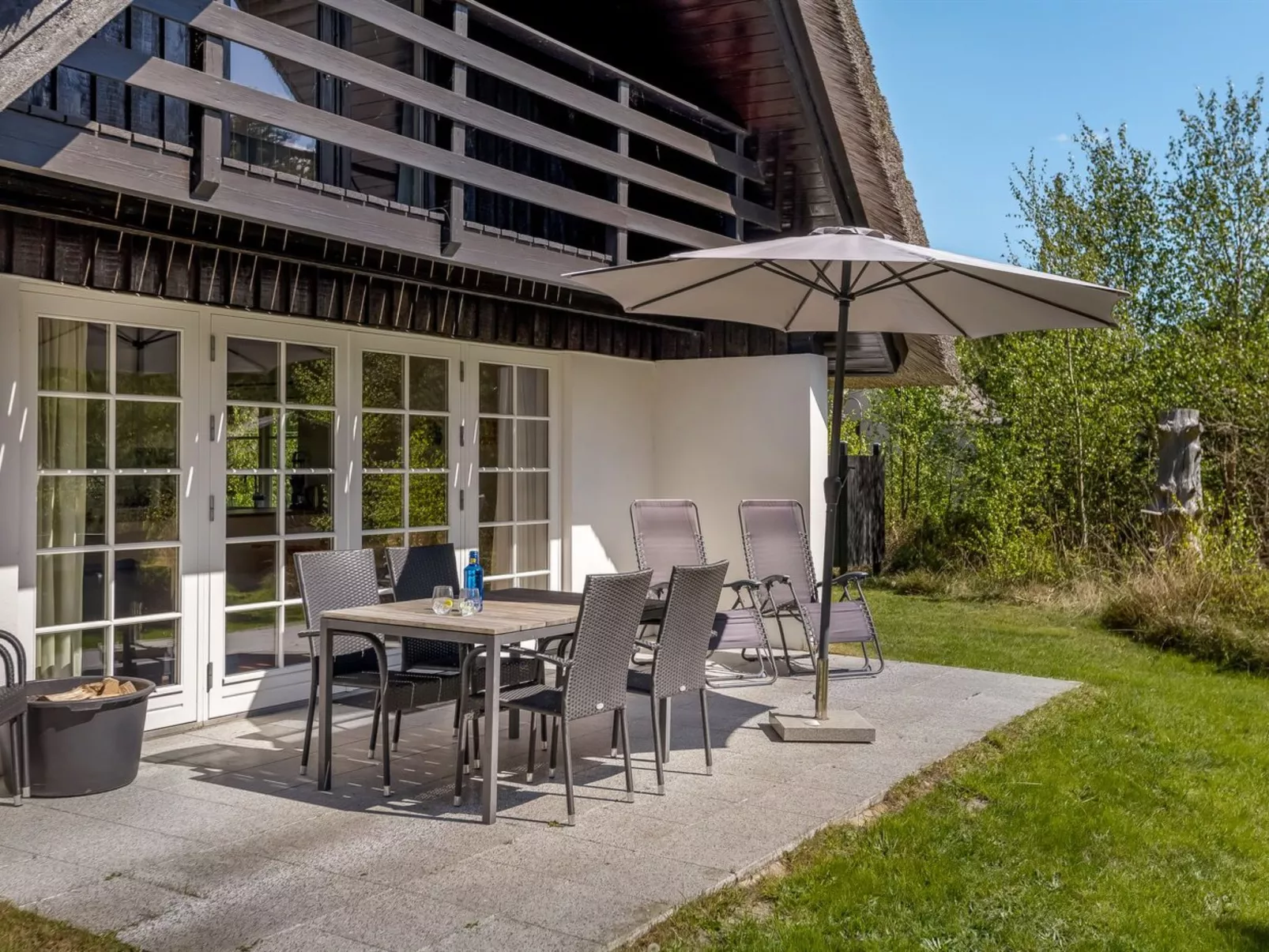 "Einari" - 1.2km from the sea-Dehors