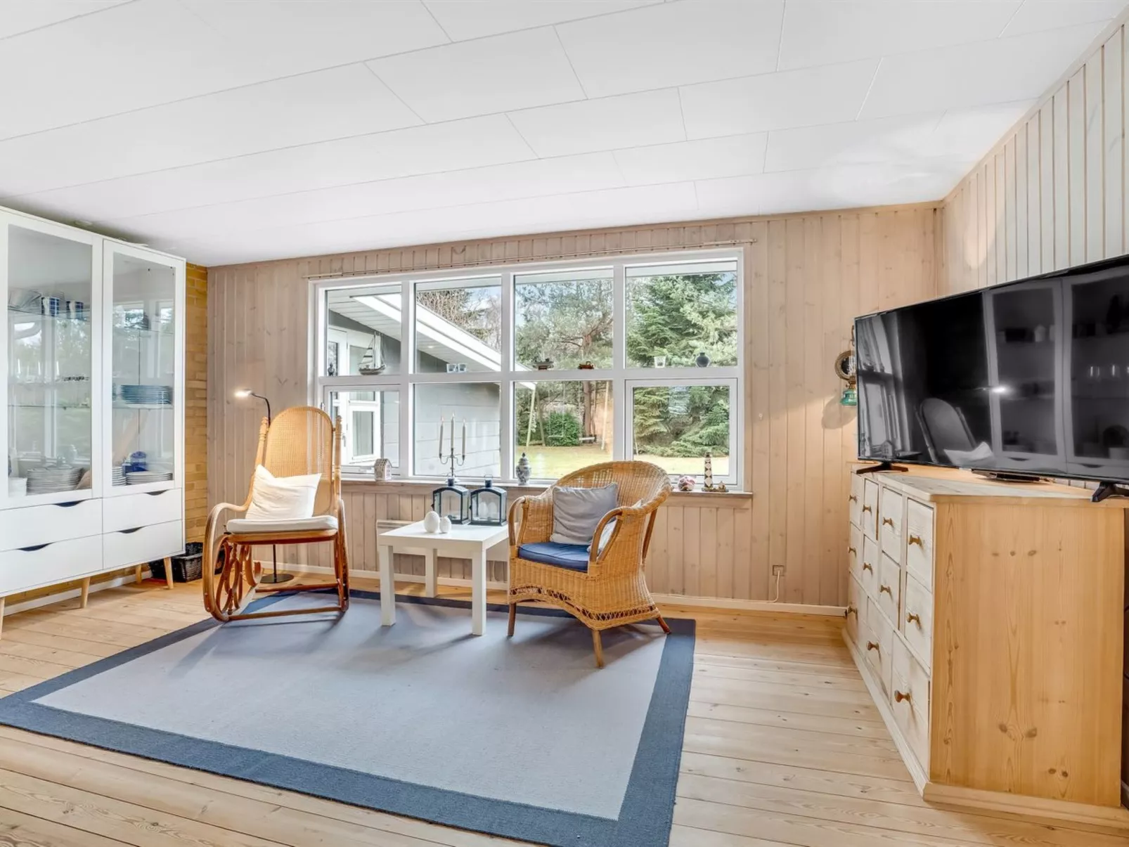 "Oddi" - 500m from the sea-Inside