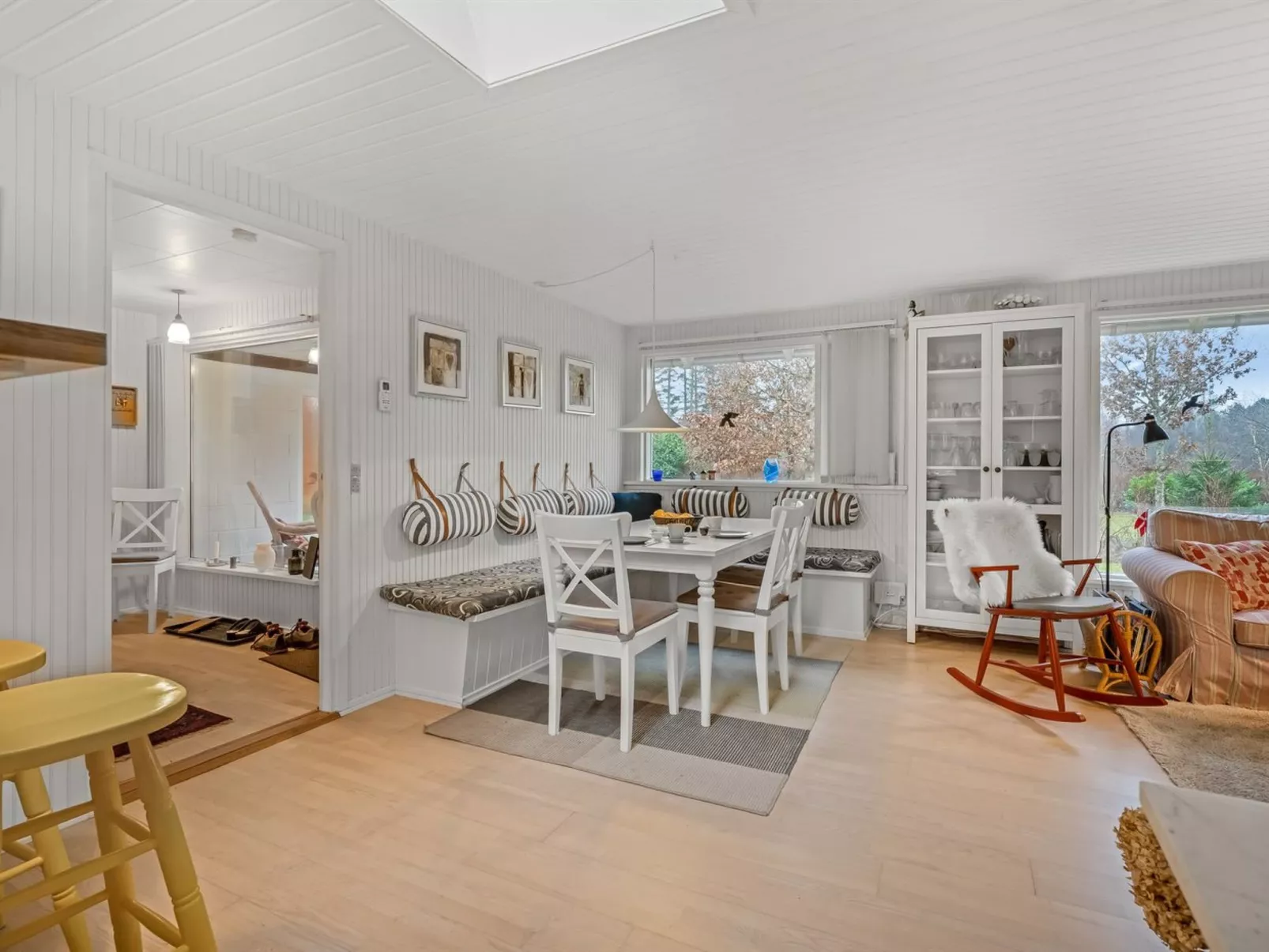 "Sven" - 250m to the fjord-Inside