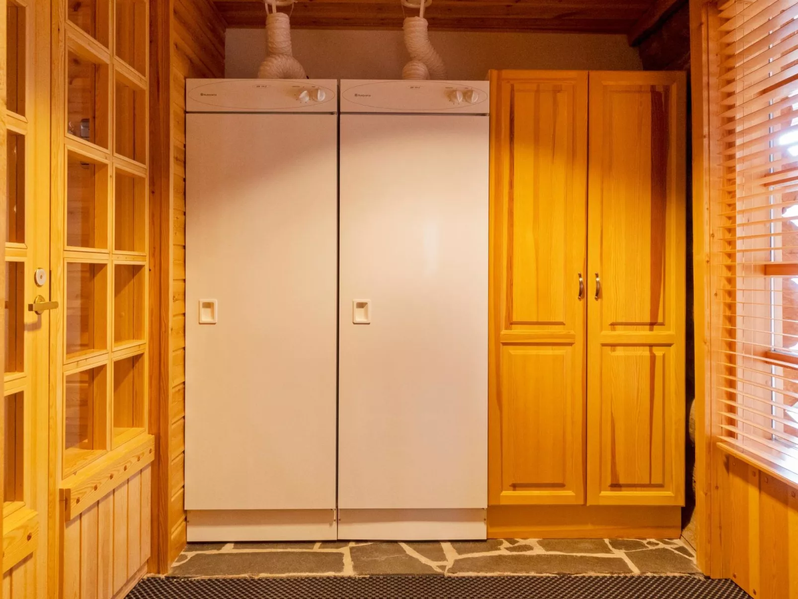 Kairapolanne b-Dedans