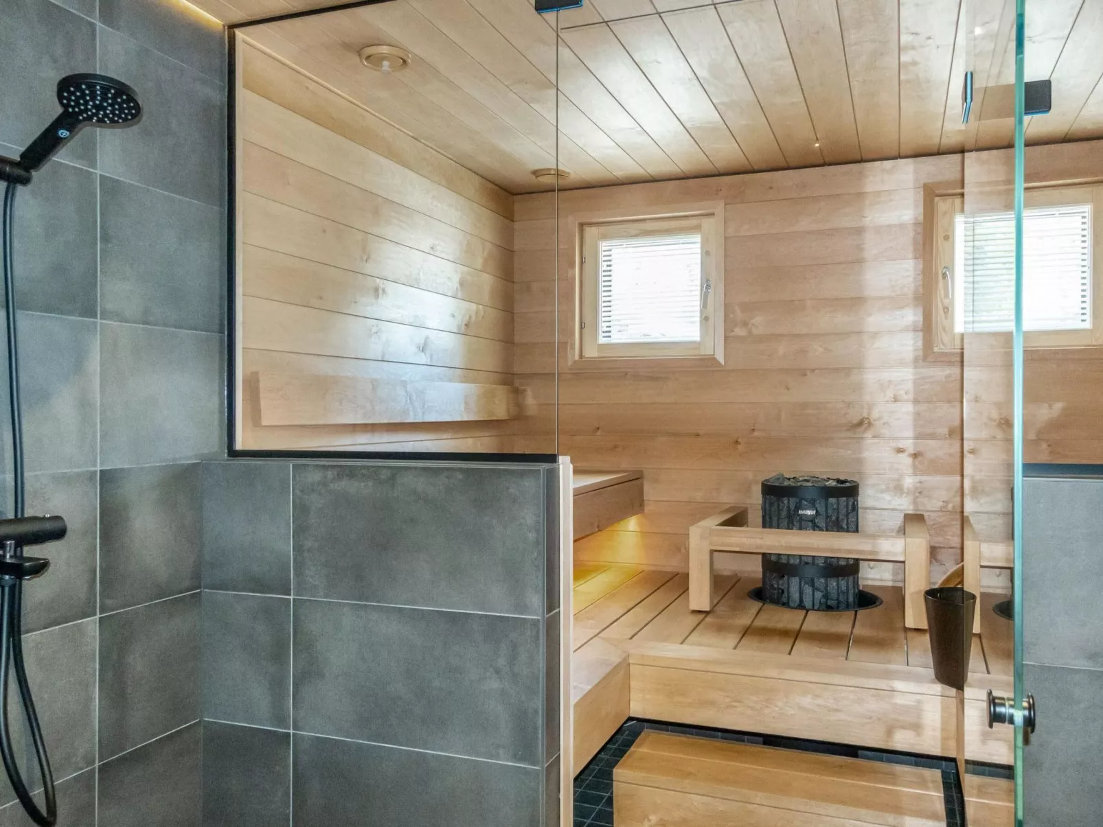 Svingipolku 5-Drinnen