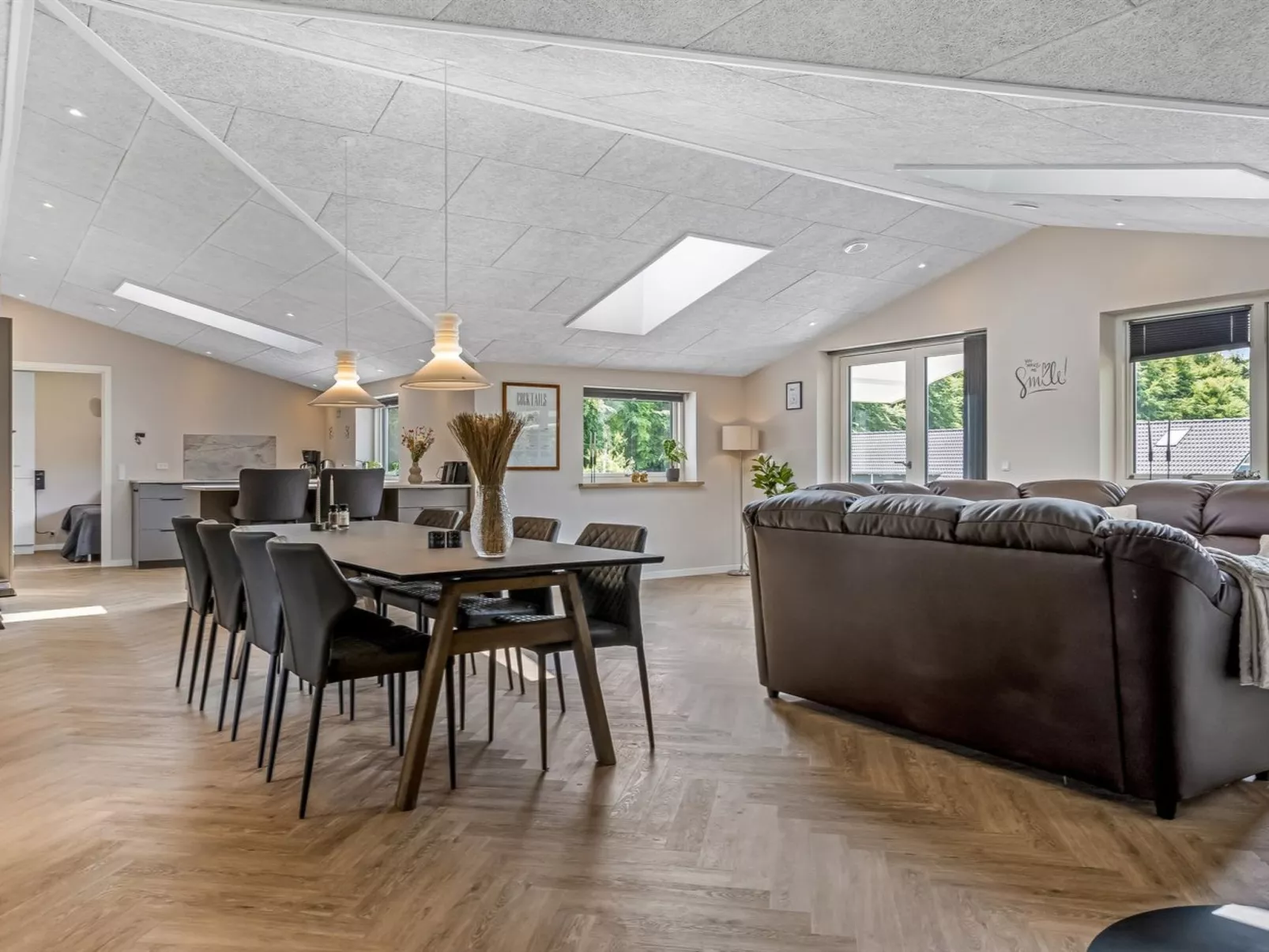 "Alvira" - 30km from the sea-Inside