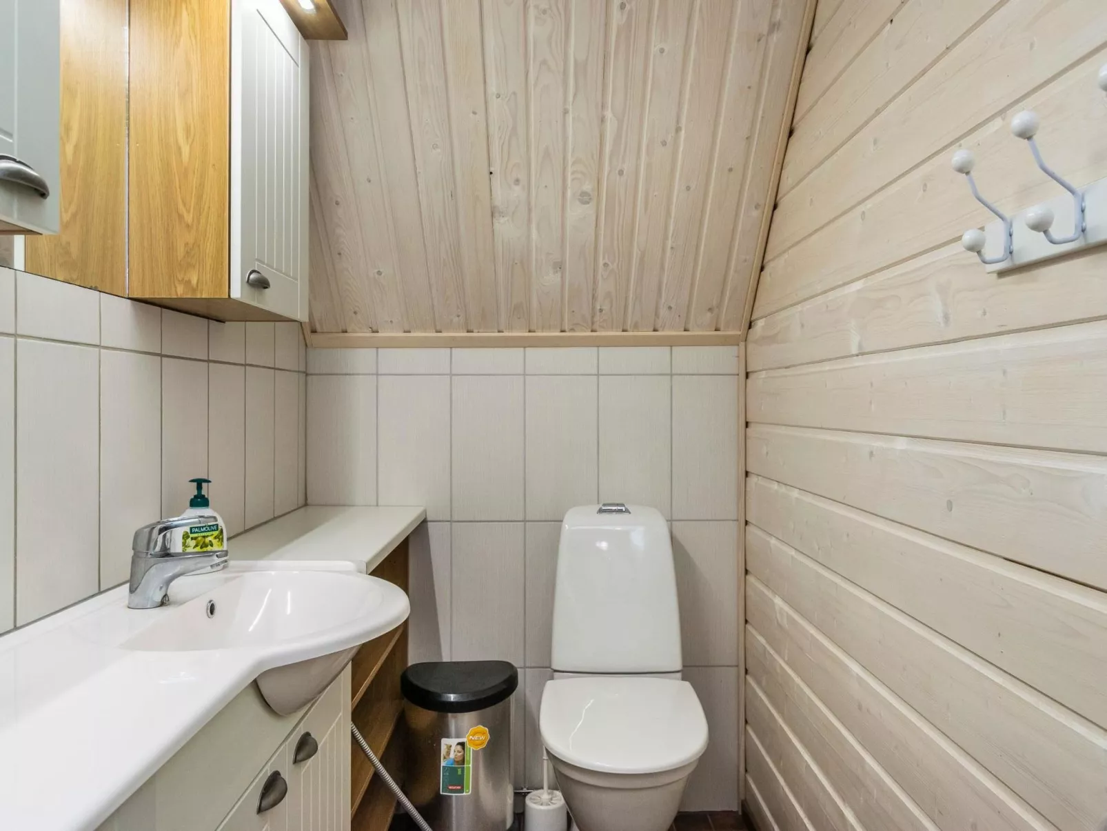 Eemilin huvila-Dedans