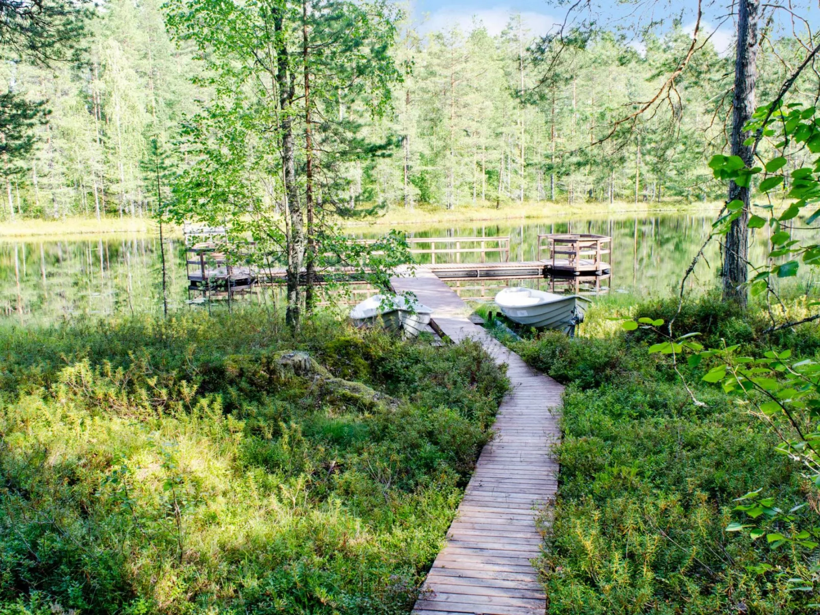 Otsopirtti, otso-Dedans