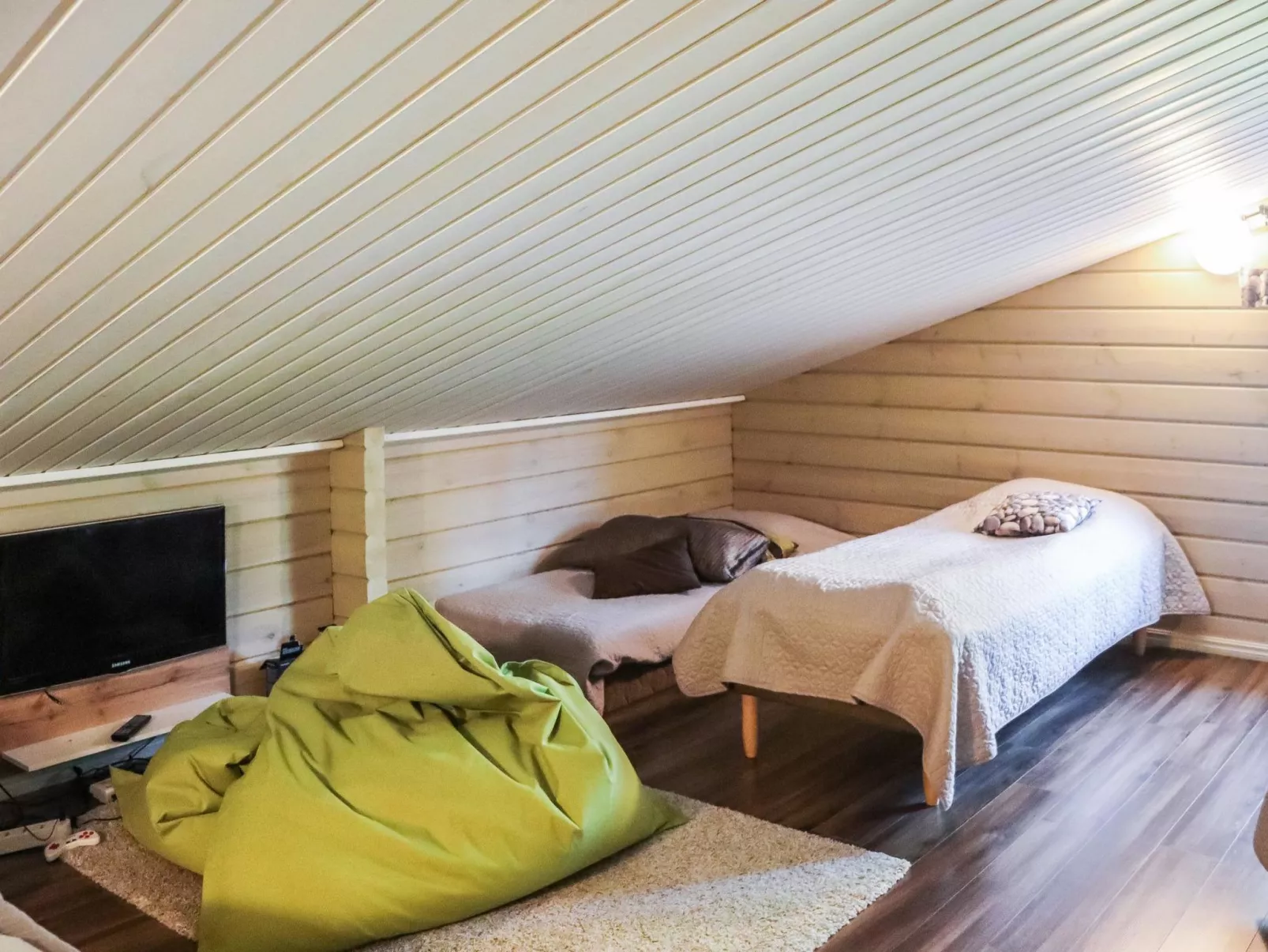 Uulanlinna b, paritalo-Dedans