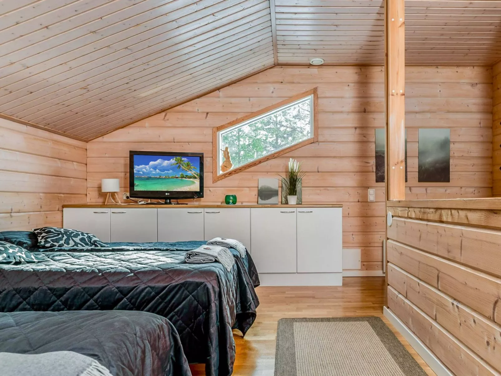 Rukan tunturituuli-Dedans