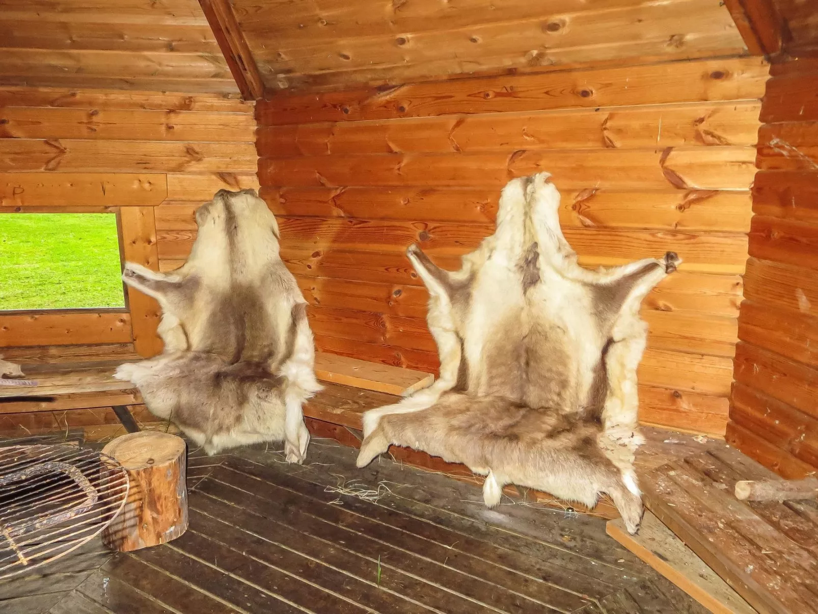 Niementalo 2-Drinnen