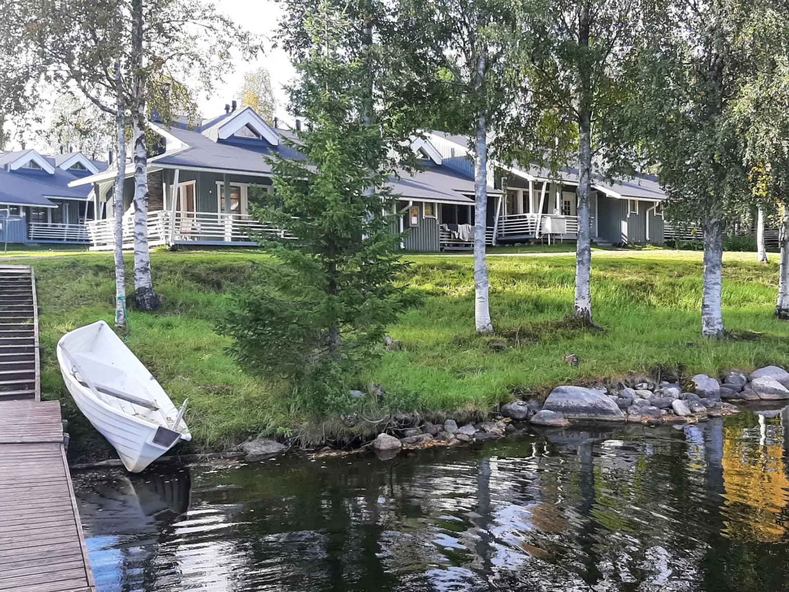 Lomakivakka b6-Dedans