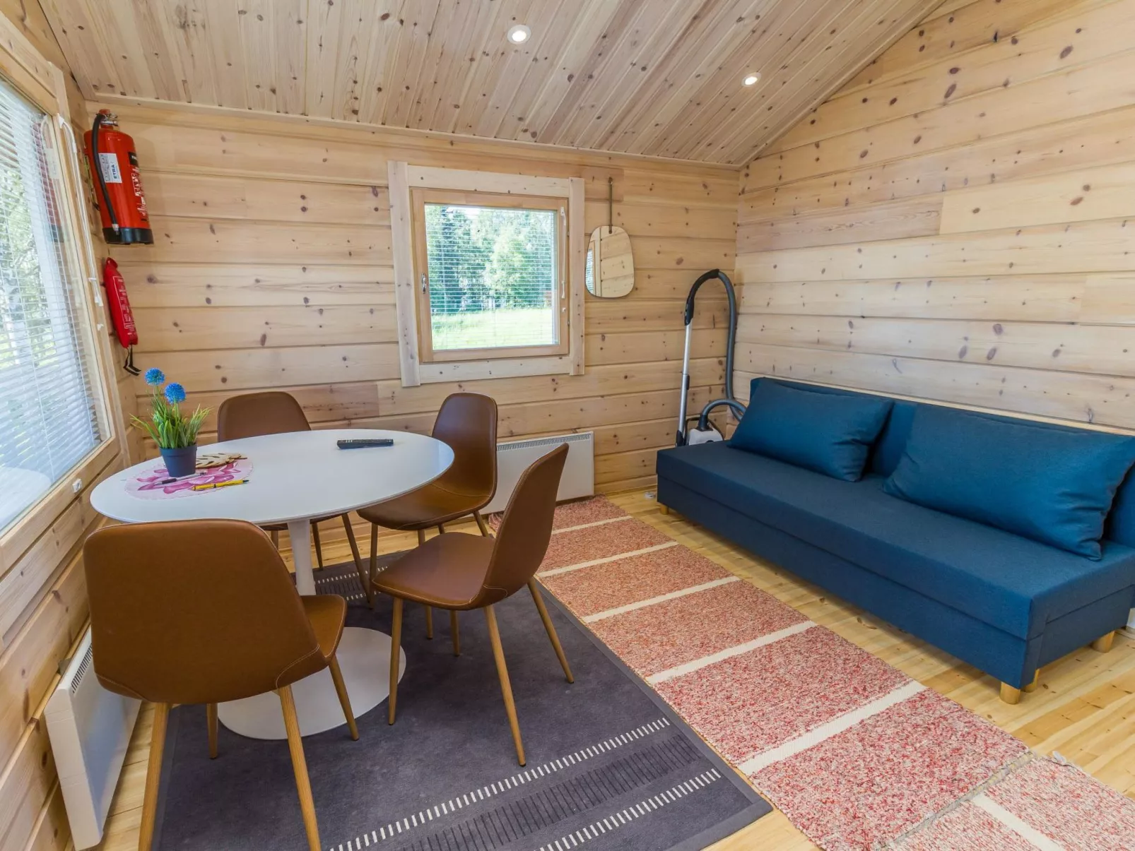 Ruka-kitkan kuukkeli-Dedans