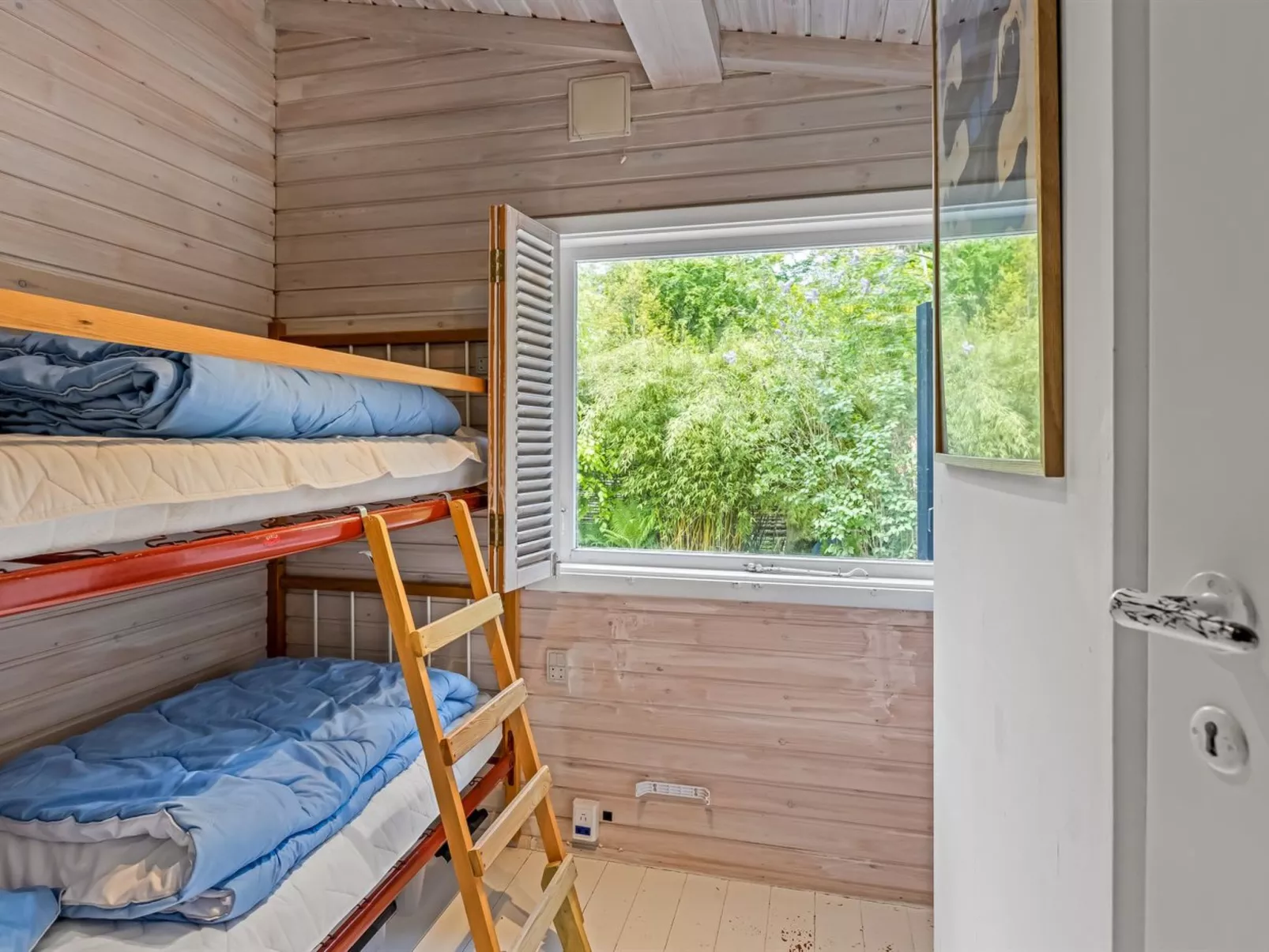 "Afke" - 660m from the sea-Inside