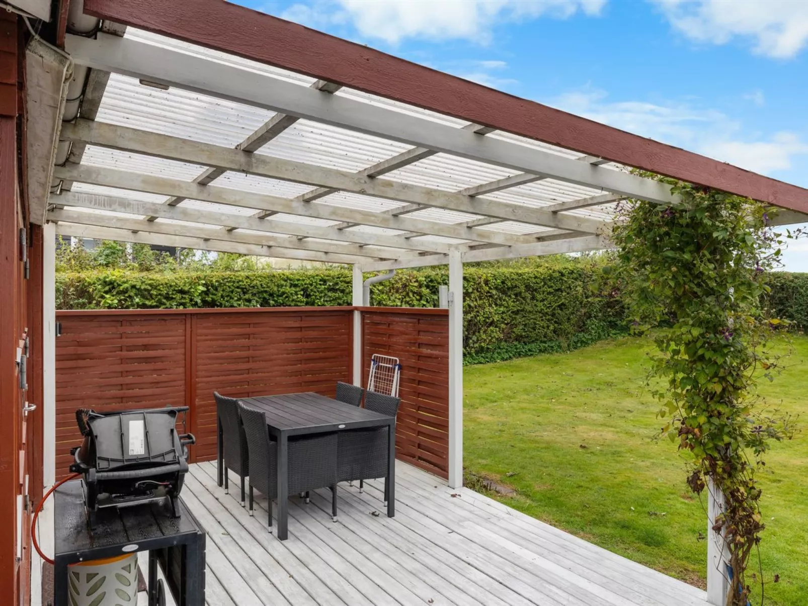 "Elline" - 200m from the sea-Outside