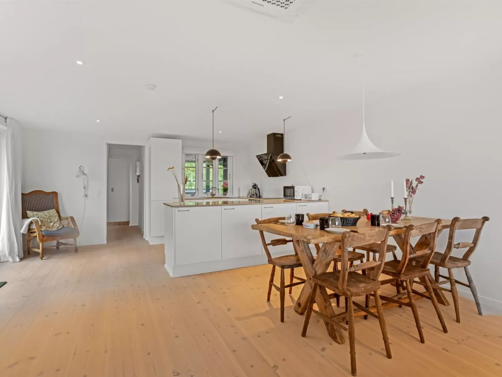 "Githe" -  from the sea-Inside