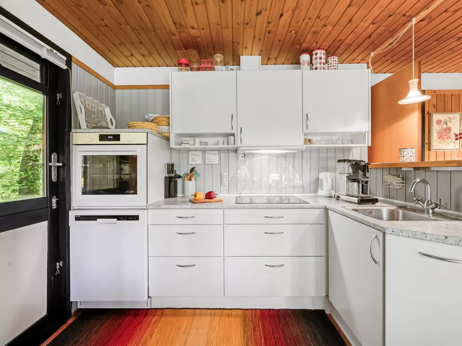 "Tenaya" - 200m to the fjord-Inside