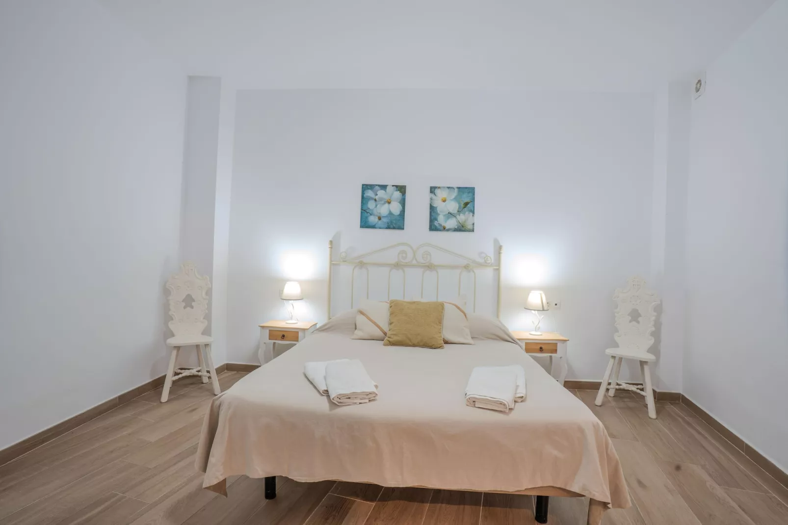 Santa Ángela de la Cruz-Bedroom