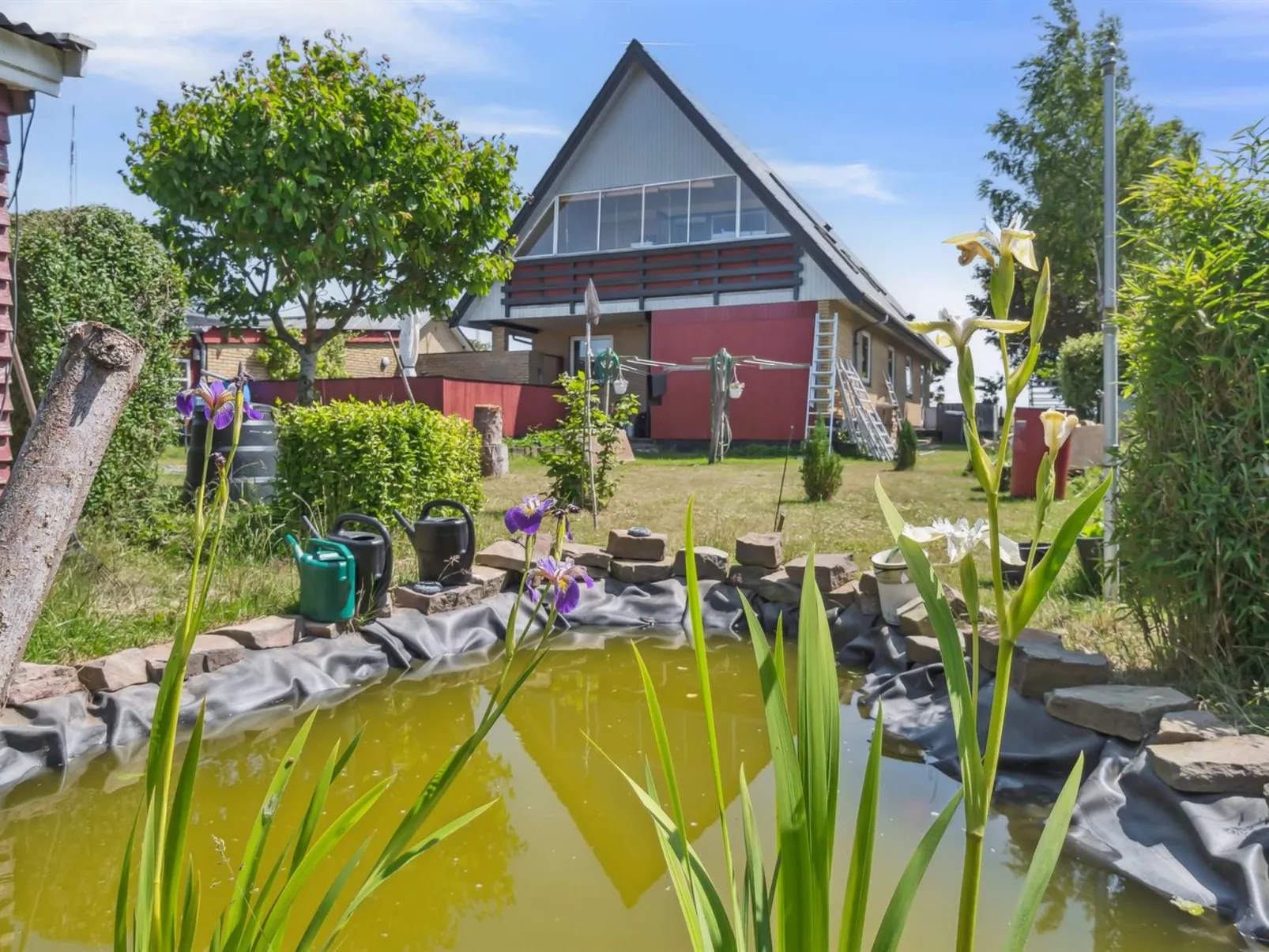 "Lacey" - 4km from the sea-Outside