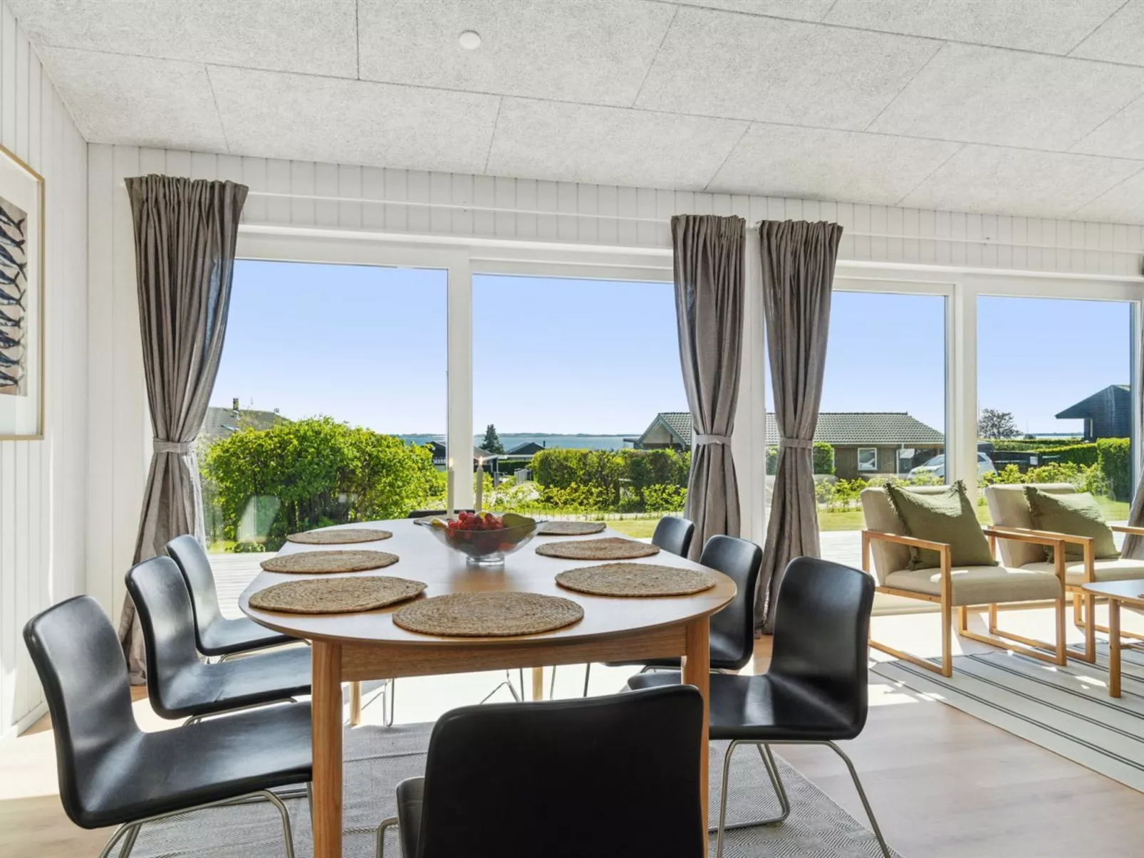 "Fabine" - 75m from the sea-Inside