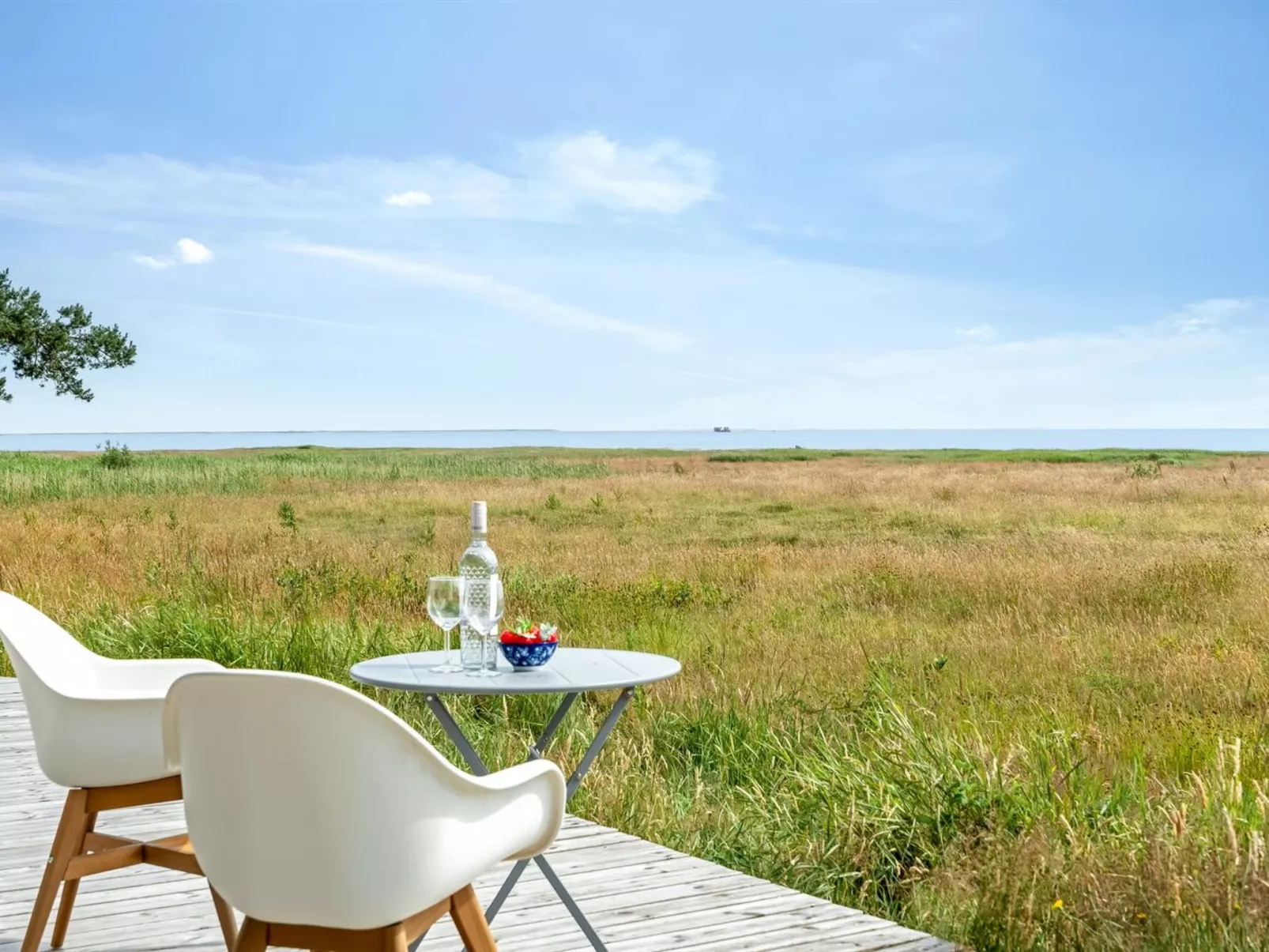 "Farman" - 150m from the sea-Outside