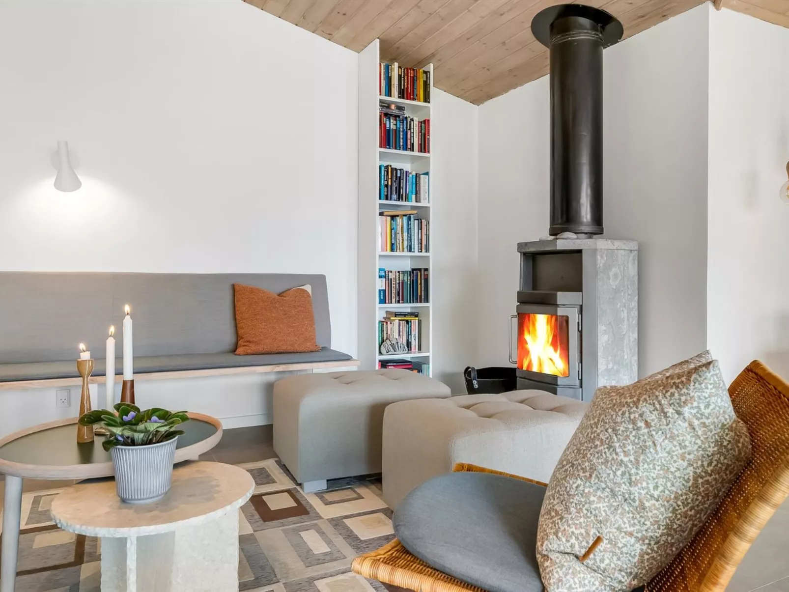 "Donka" - 25m from the sea-Dedans