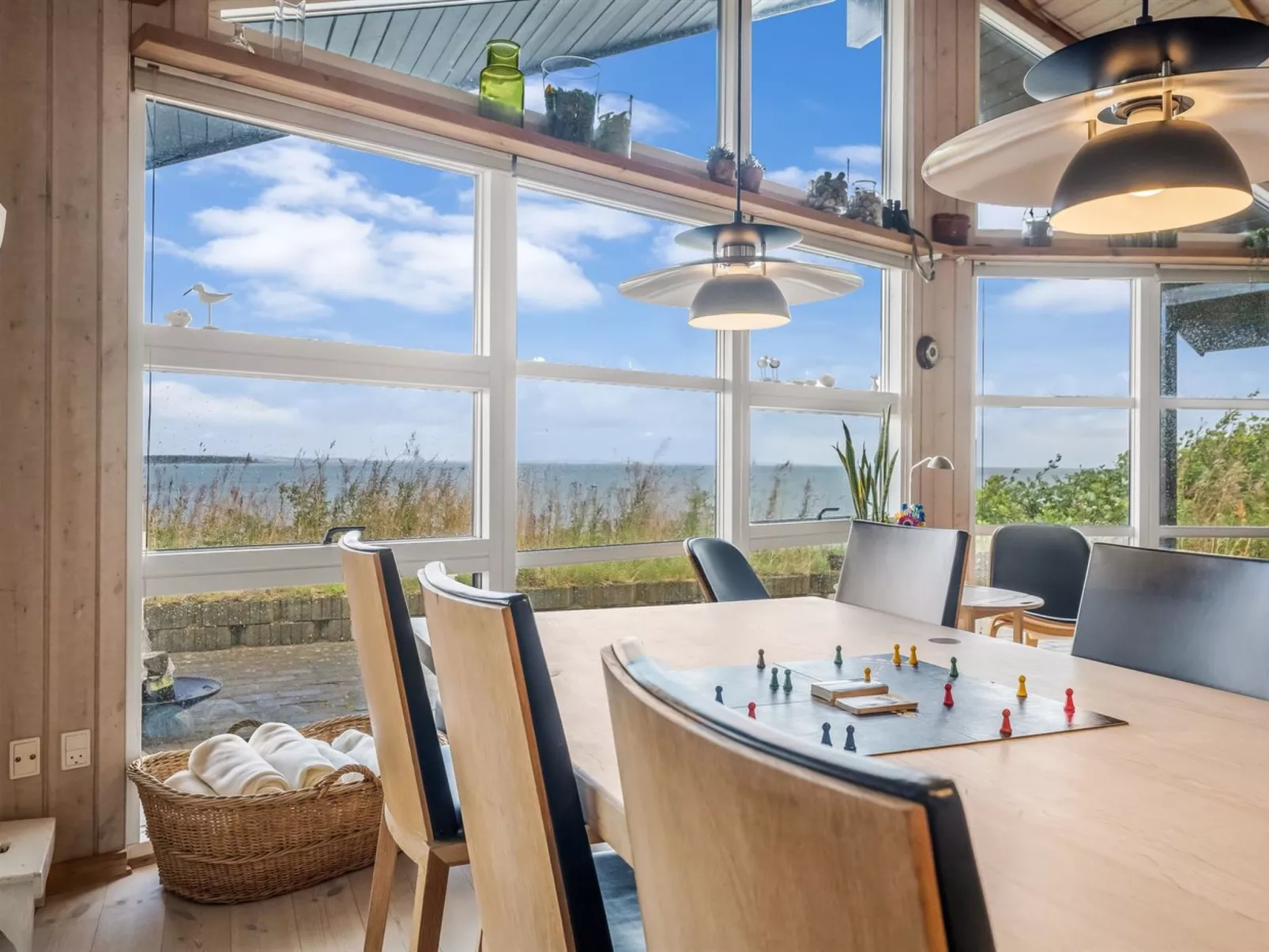 "Diderik" - 20m to the fjord-Inside