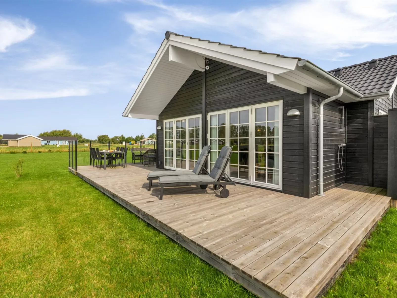 "Hellevi" - 900m from the sea-Dehors