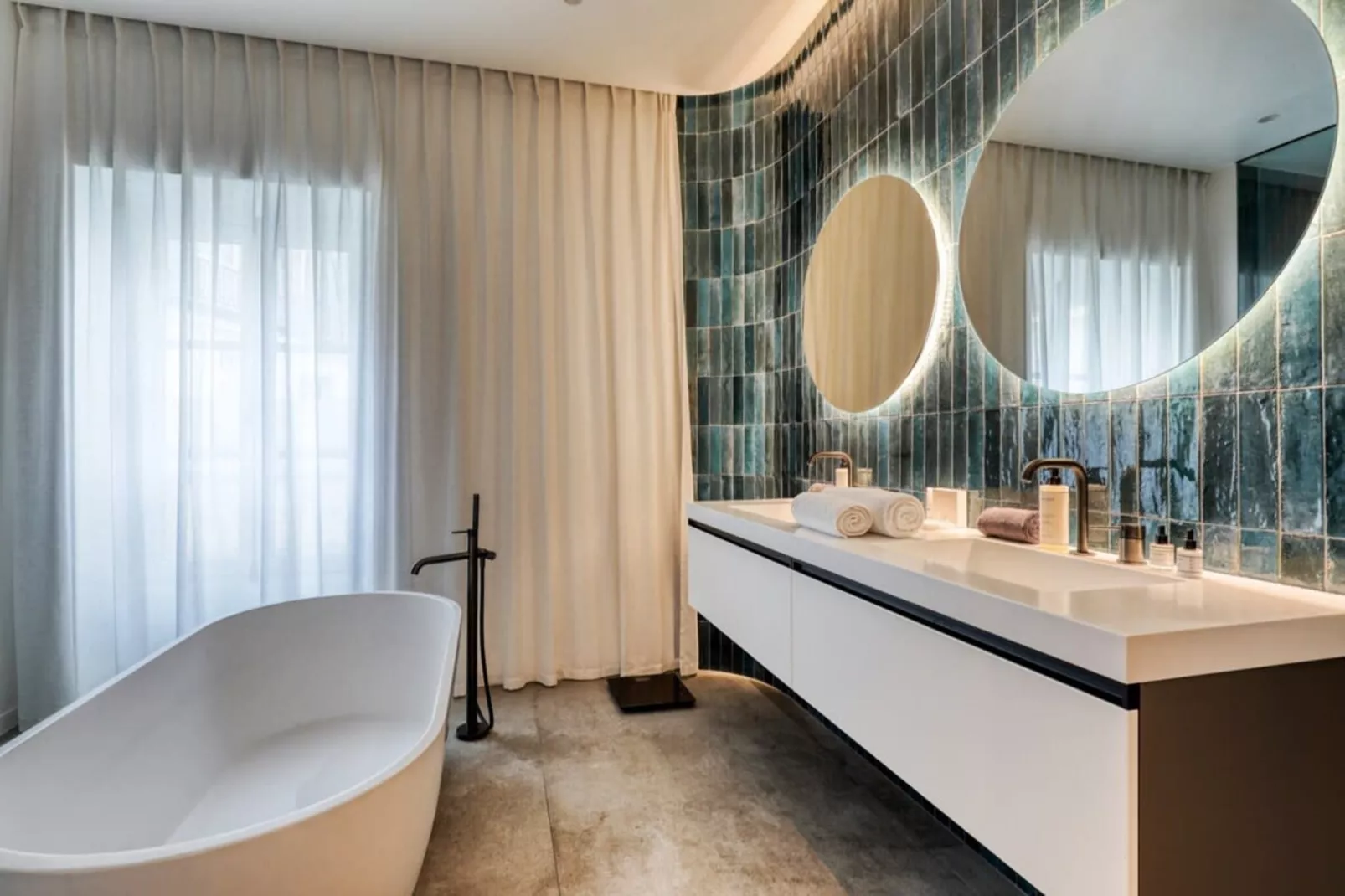 TRONCHET 31-Nicht zugeordnet