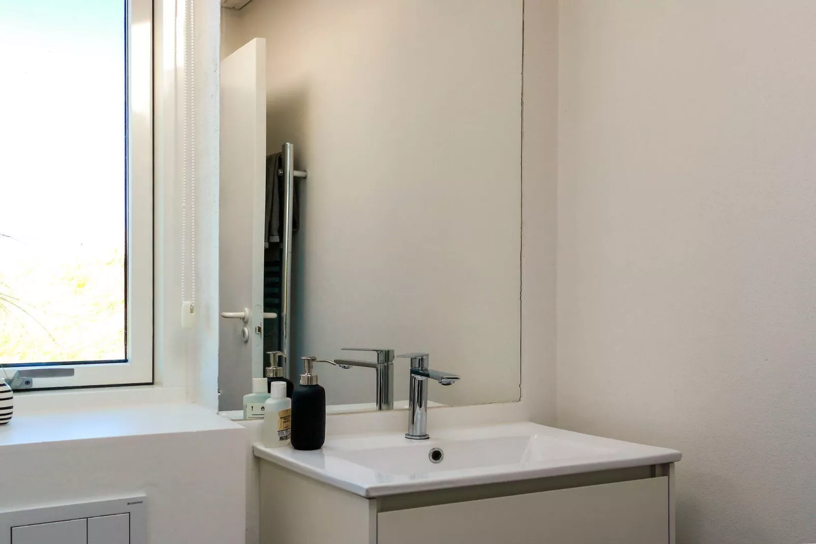 Family-Friendly House with Sauna-Indoor