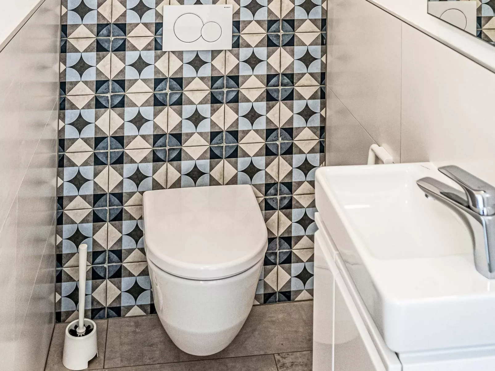 Top 5 Alpe maritima Seeblick+Bergkulisse-Inside