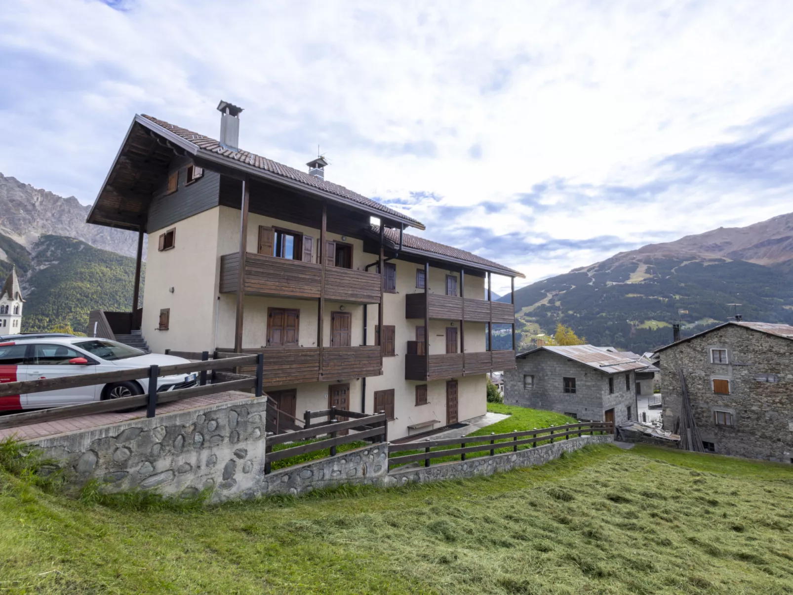 Oga Mountain Home-Dehors