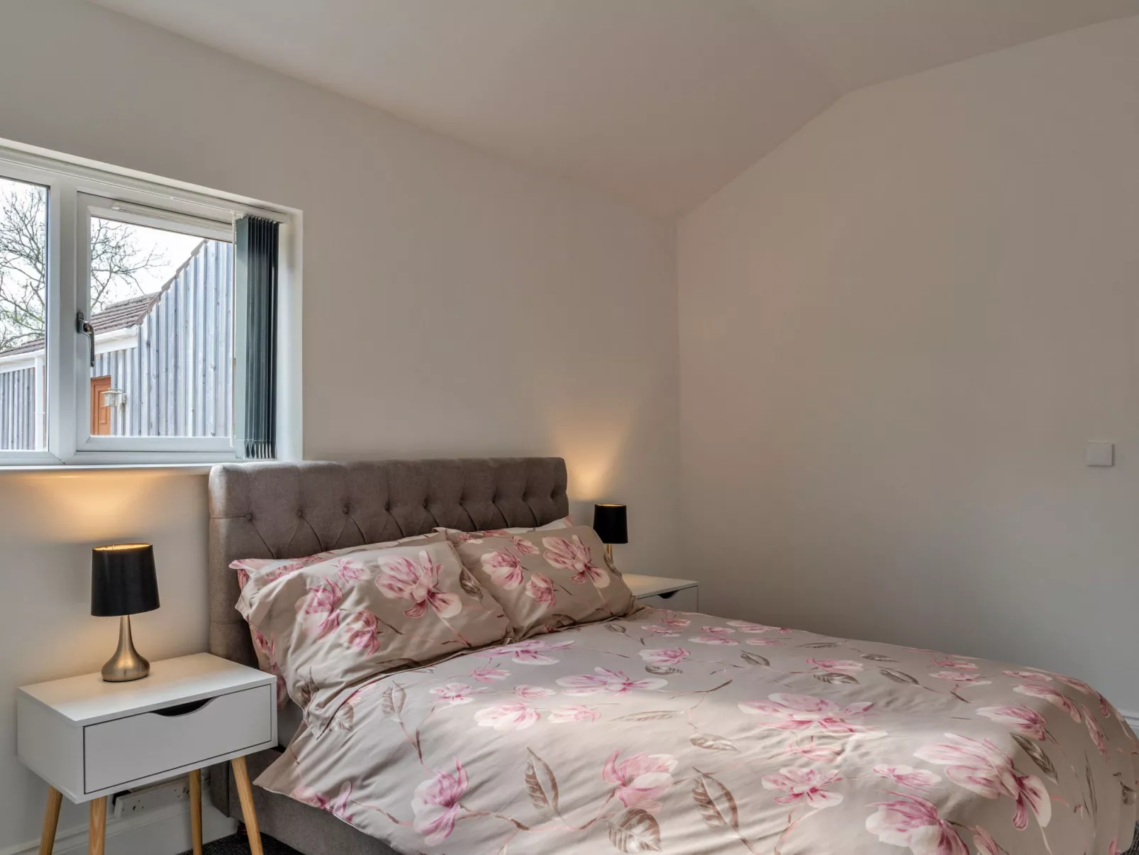 Stone Bow Farmhouse-Inside