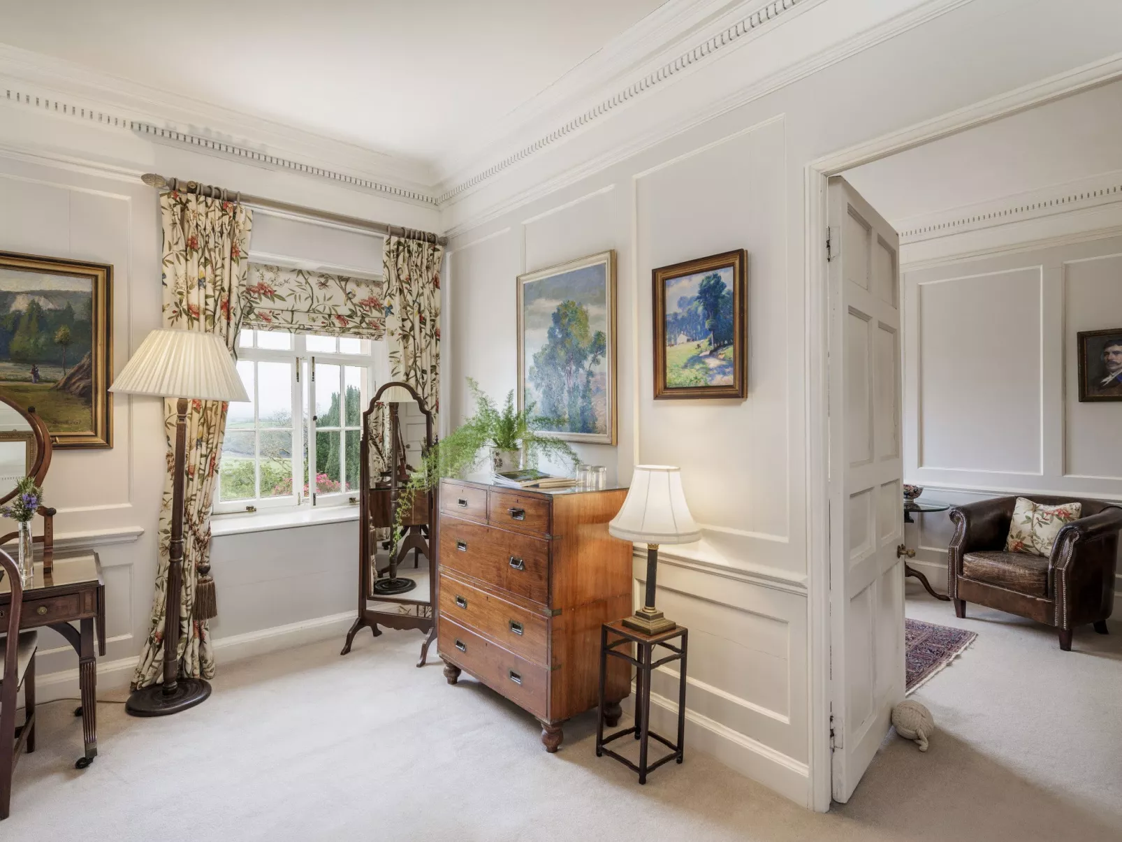 Historic Castle on River Tamar-Drinnen