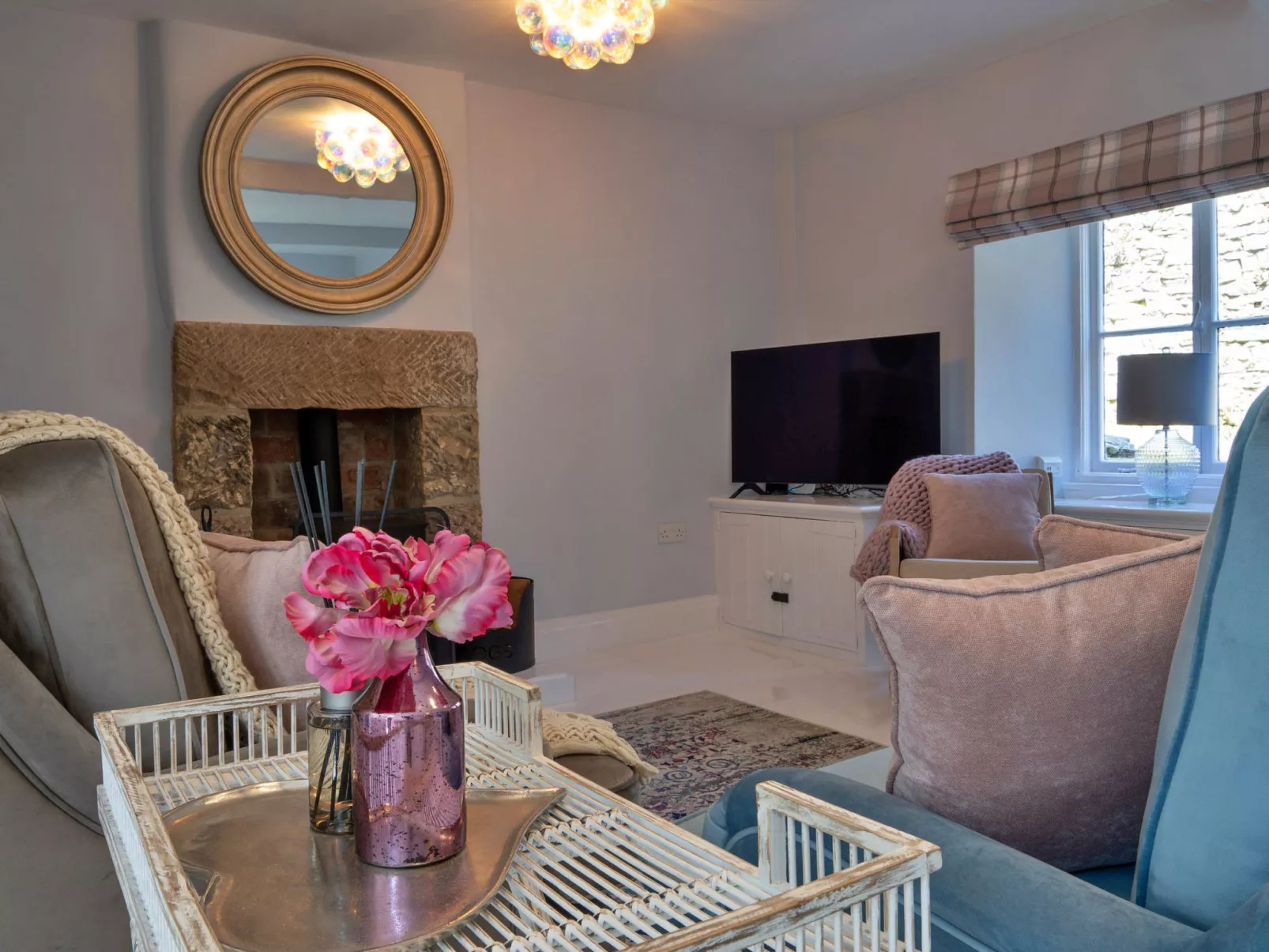 Sisu Bakewell, Limestones Cottage-Drinnen