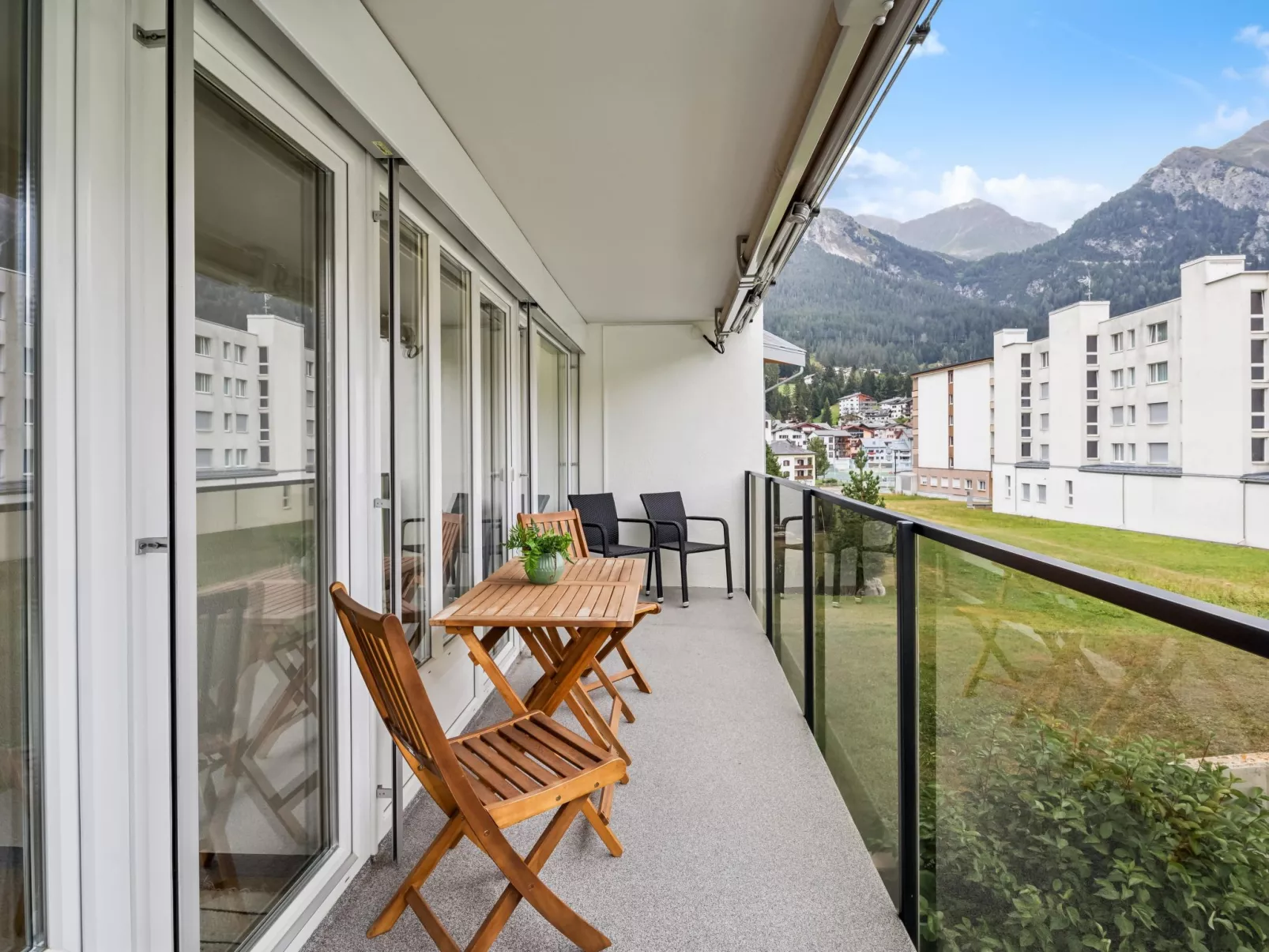 Nr.63 Haus Ladina-Drinnen