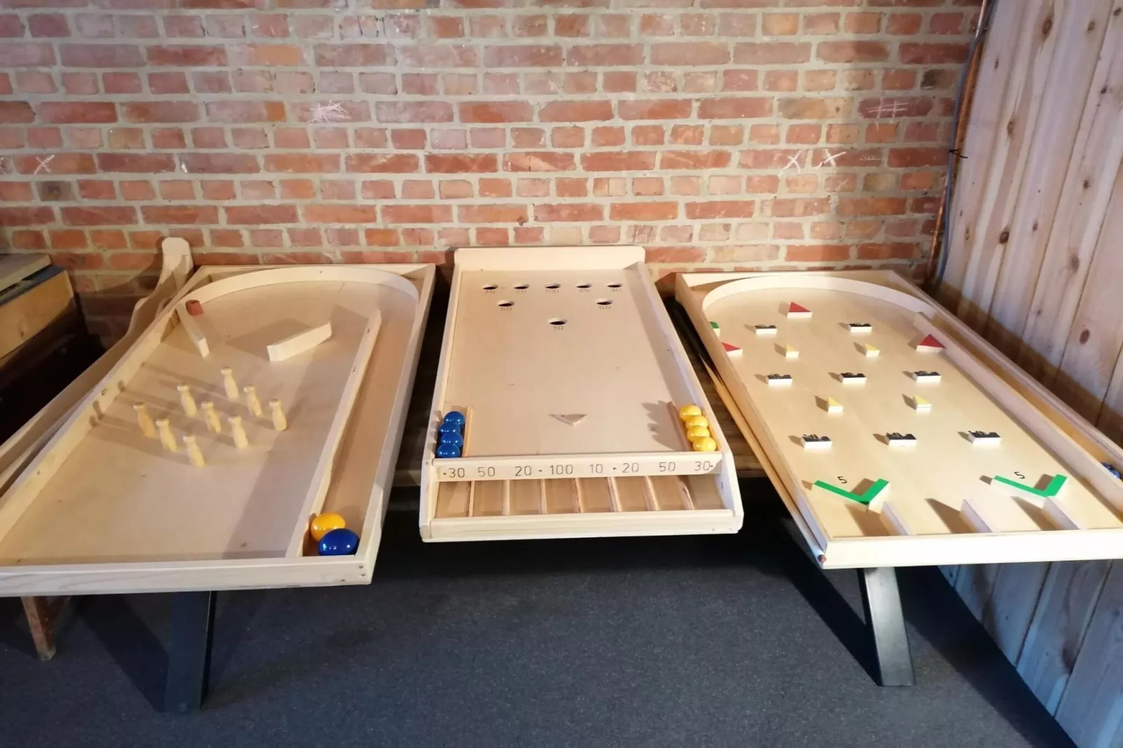 Huis van de raaf-Ausstattung