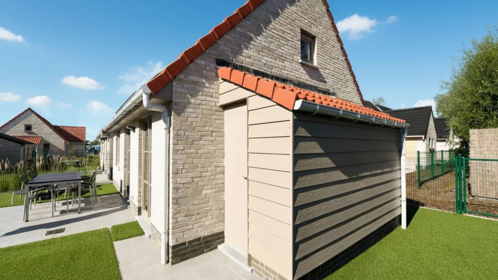 Westhinder II H53-Außenbereich Sommer