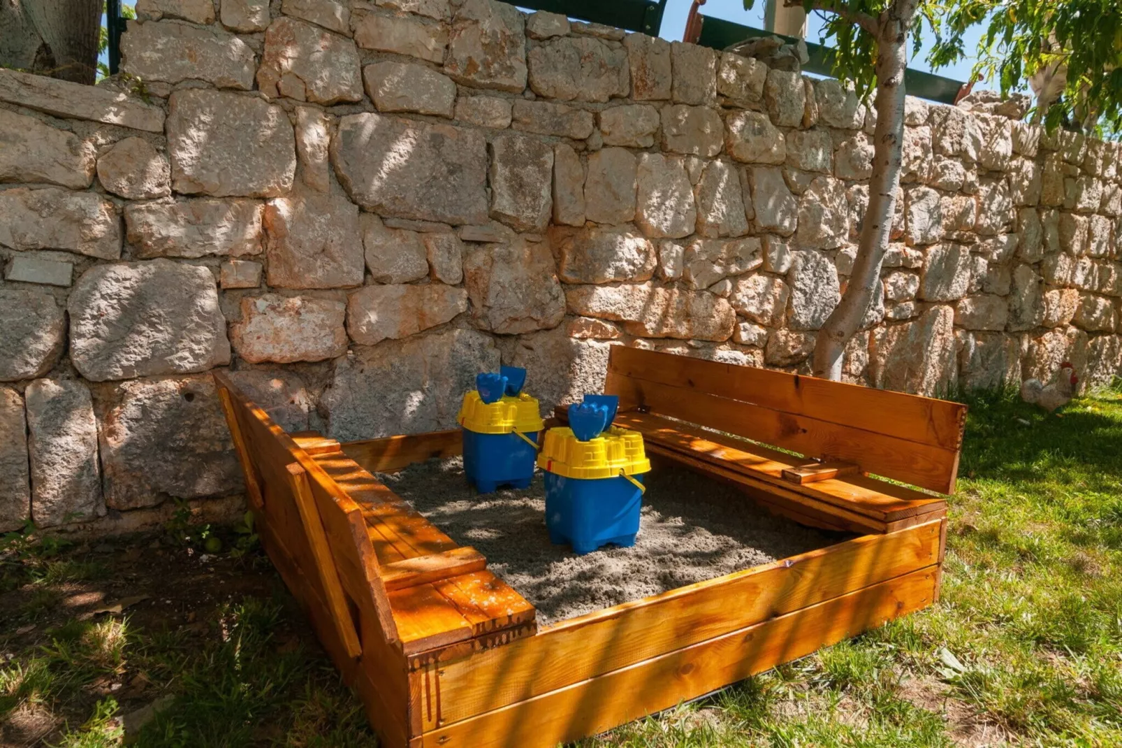 Five-Bedroom Home-Schwimmbad