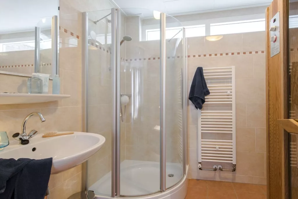 143558-Nicht zugeordnet