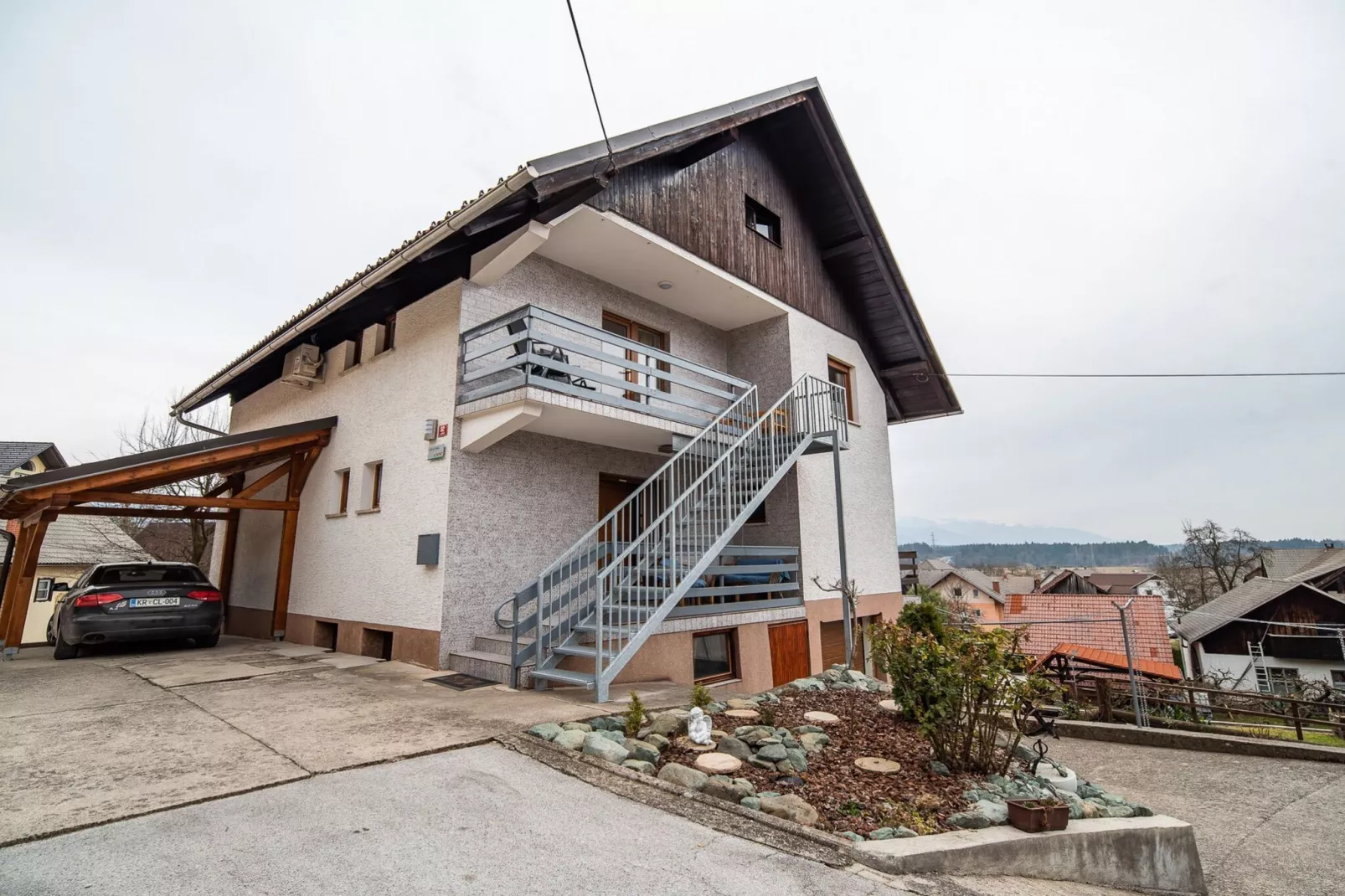 Quiet and Sunny Apartment with Balcony - Two Bedroom Apartment with Balcony-Outdoor