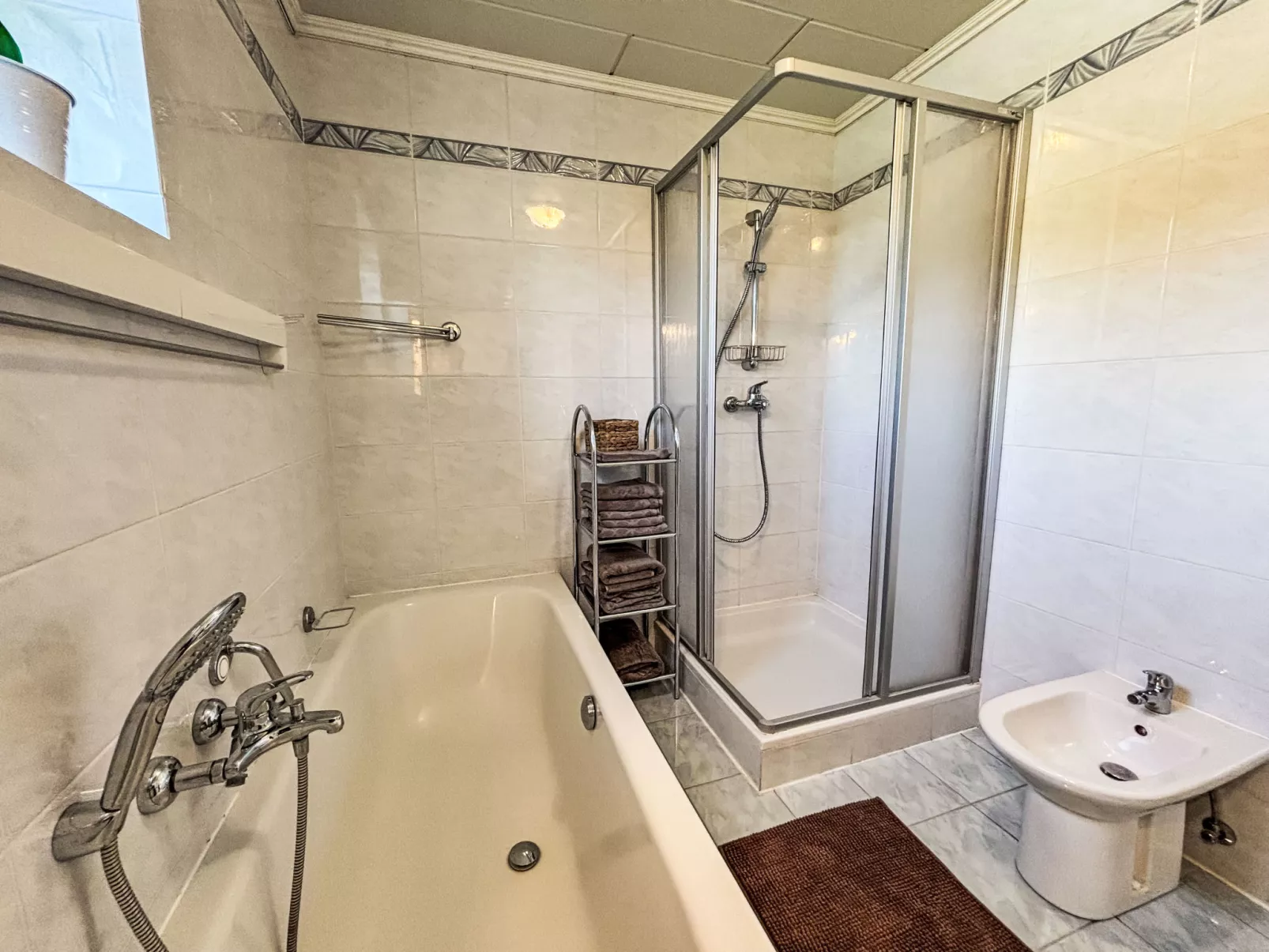 Großmutters Ferienhaus-Drinnen