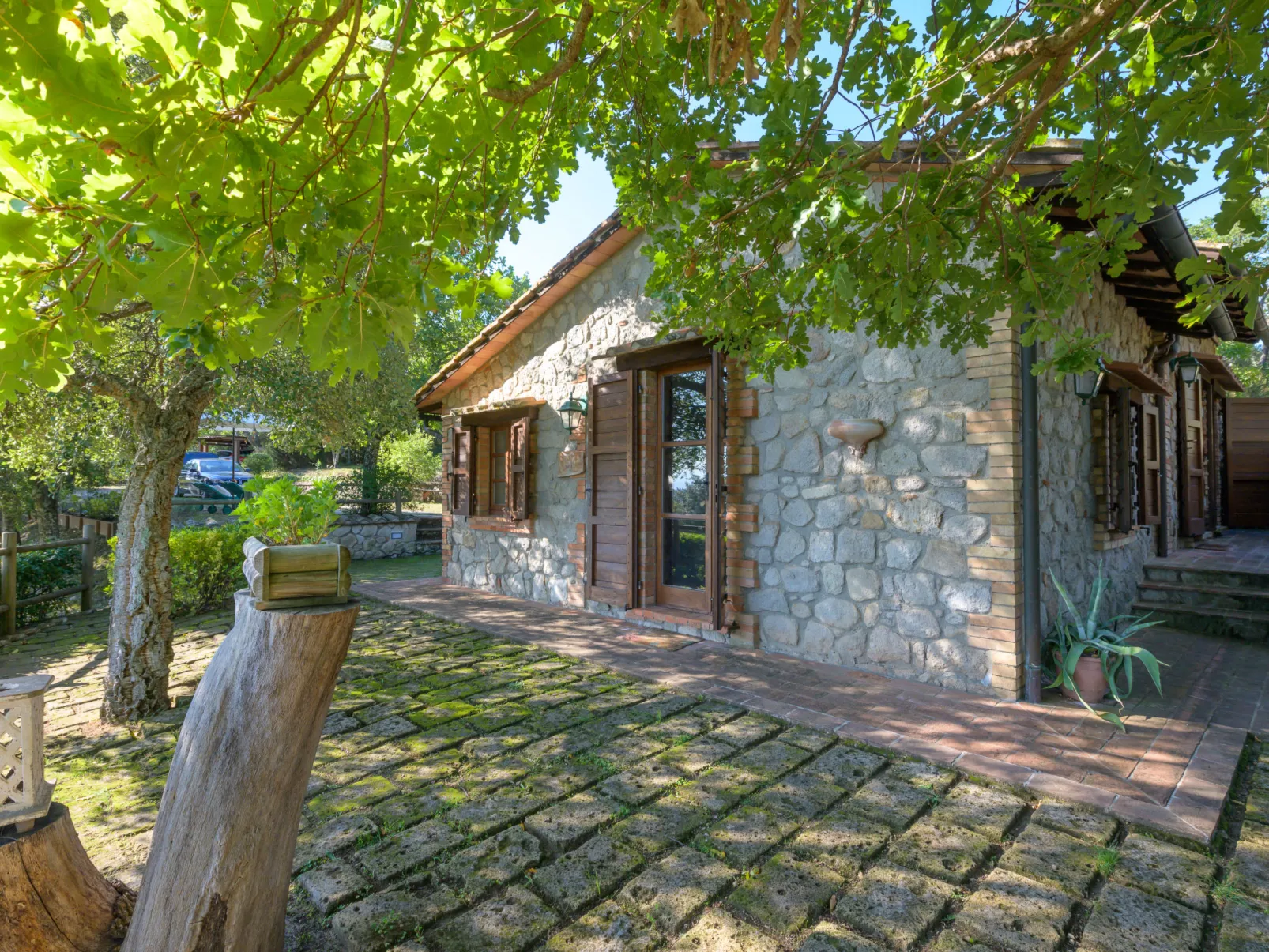 Sottopoggetto-Dehors