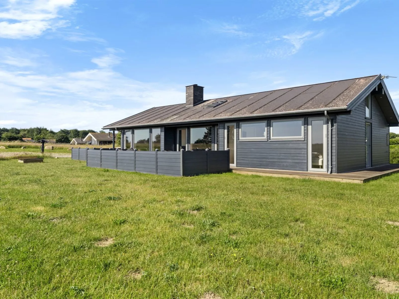 "Konsta" - 300m from the sea-Draußen